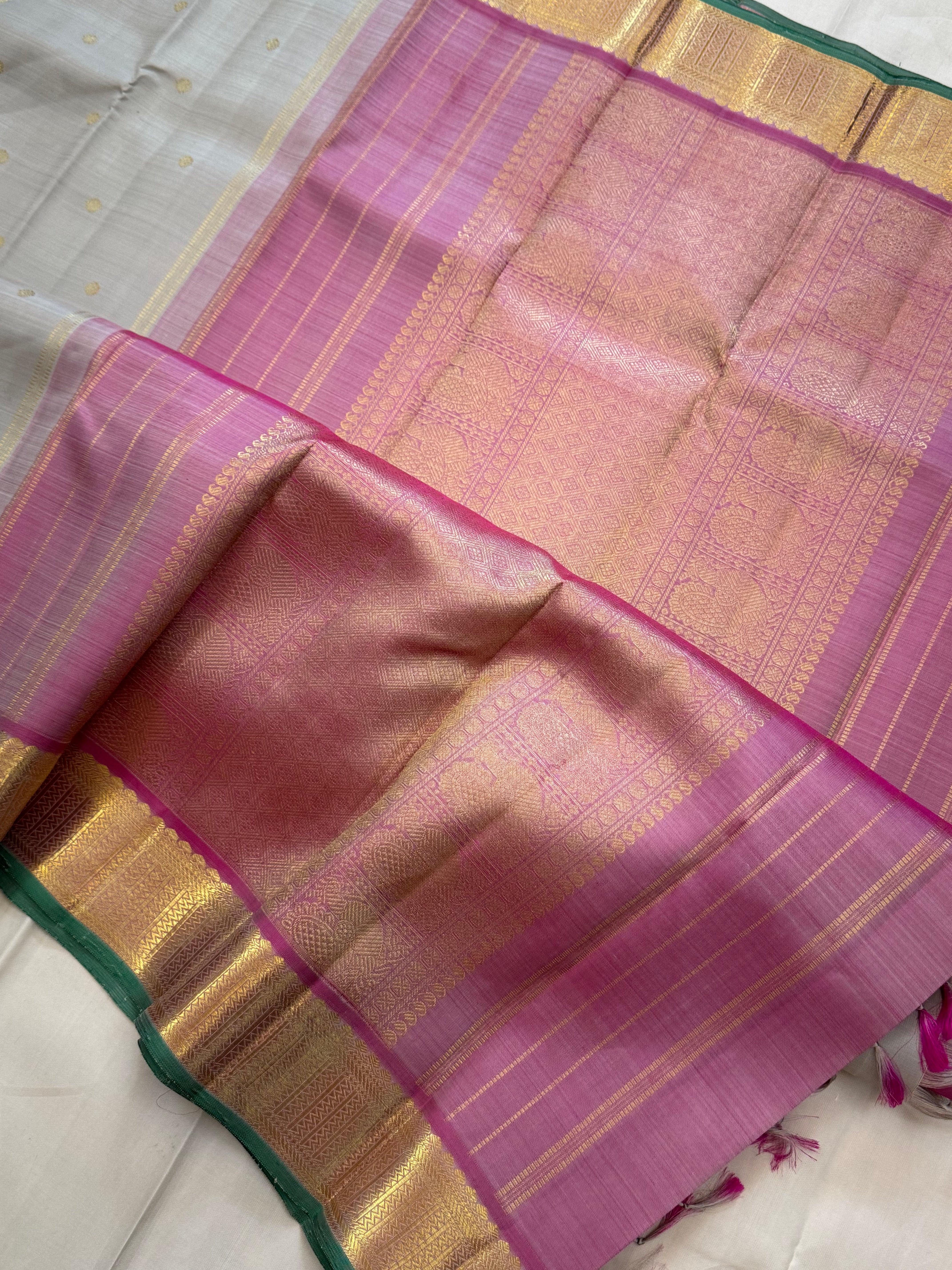 Pastel grey body light fuchsia pink on border/ kanjipuram silk CLSA10829