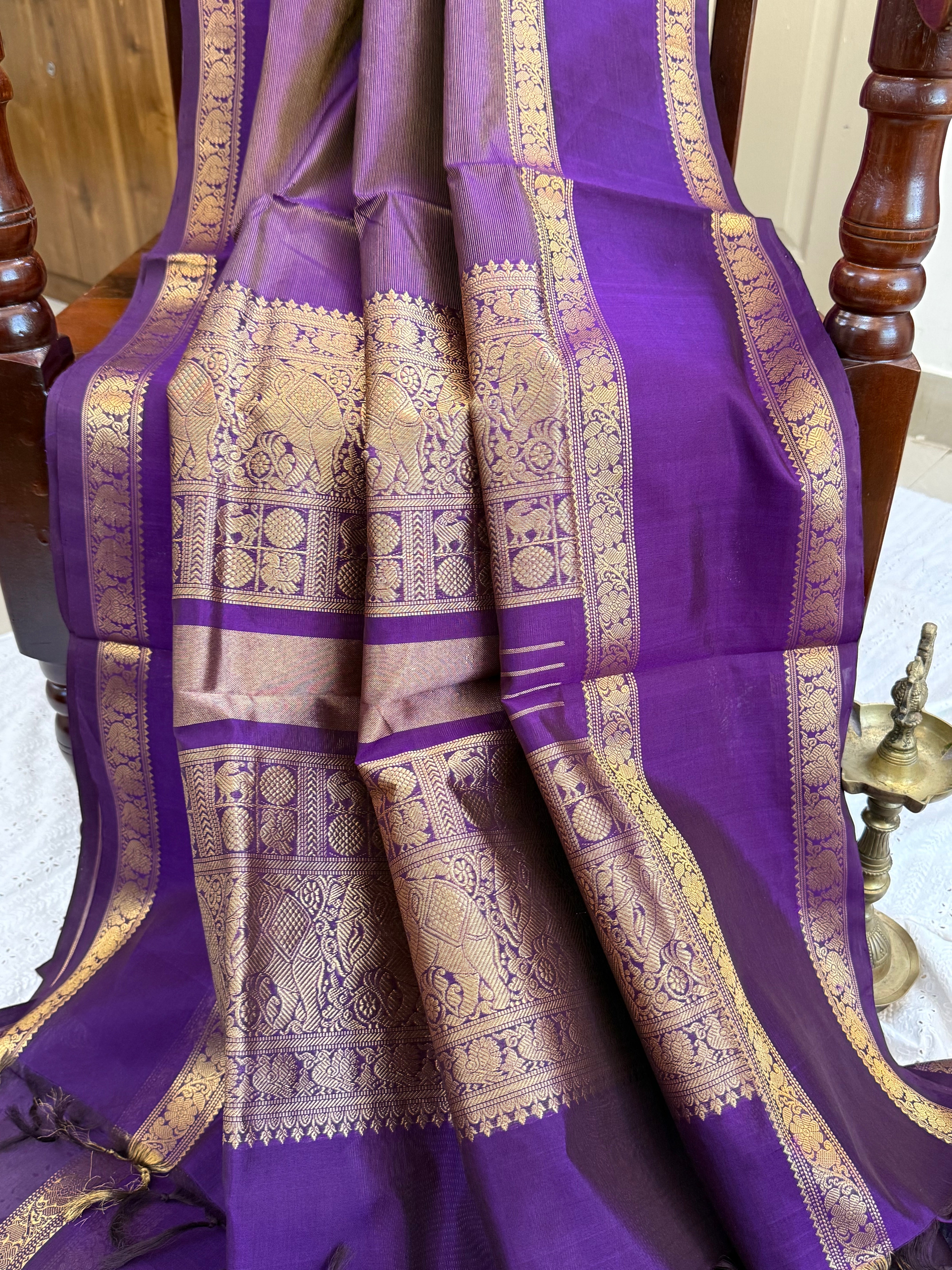 Violet rettapet border/ Premium Silk Cotton CL8639