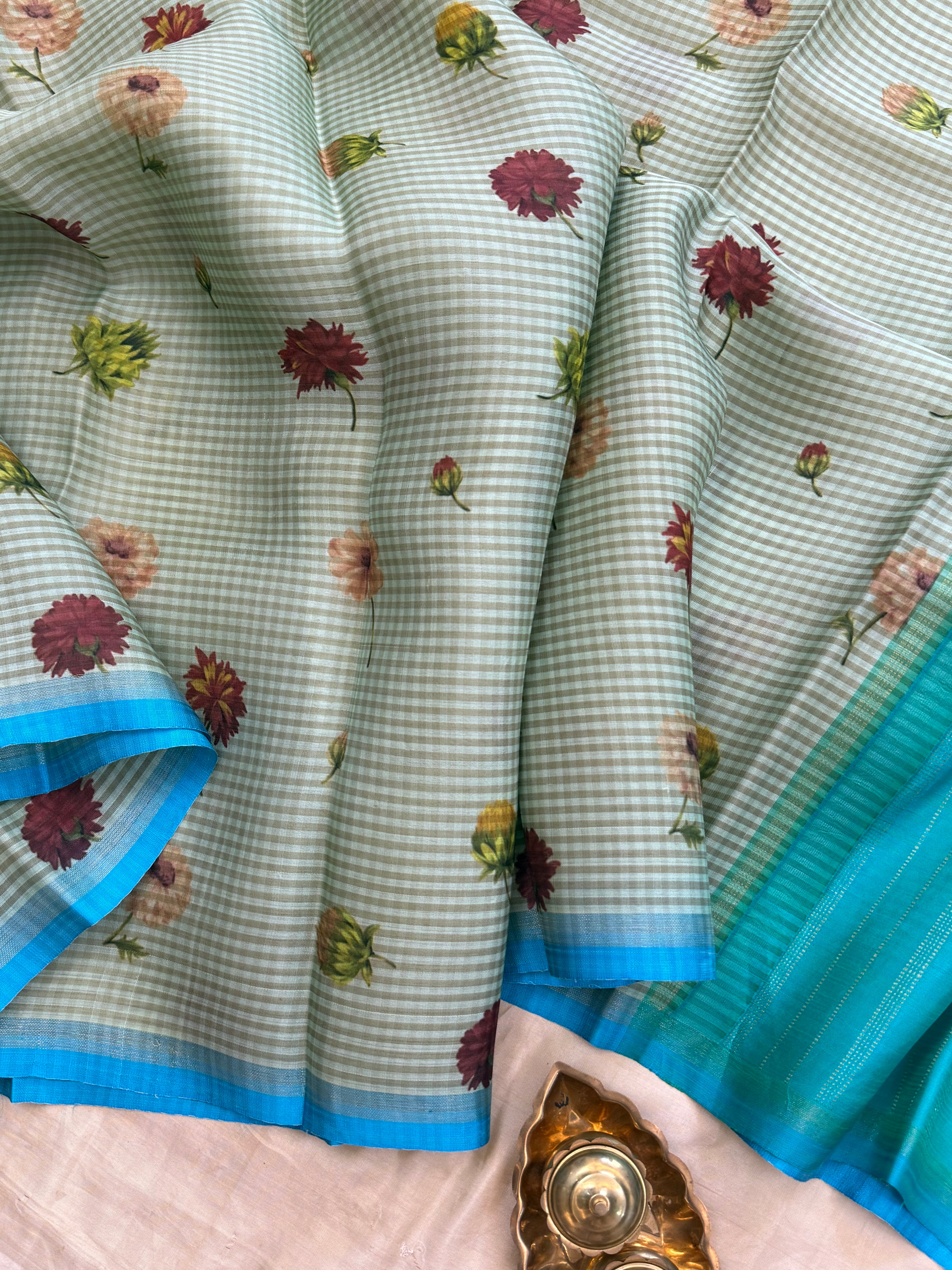 ORGANZA FLORAL DIGITAL PRINTED PURE ZARI / KANJIPURAM SILK SAREE CLSA 10812