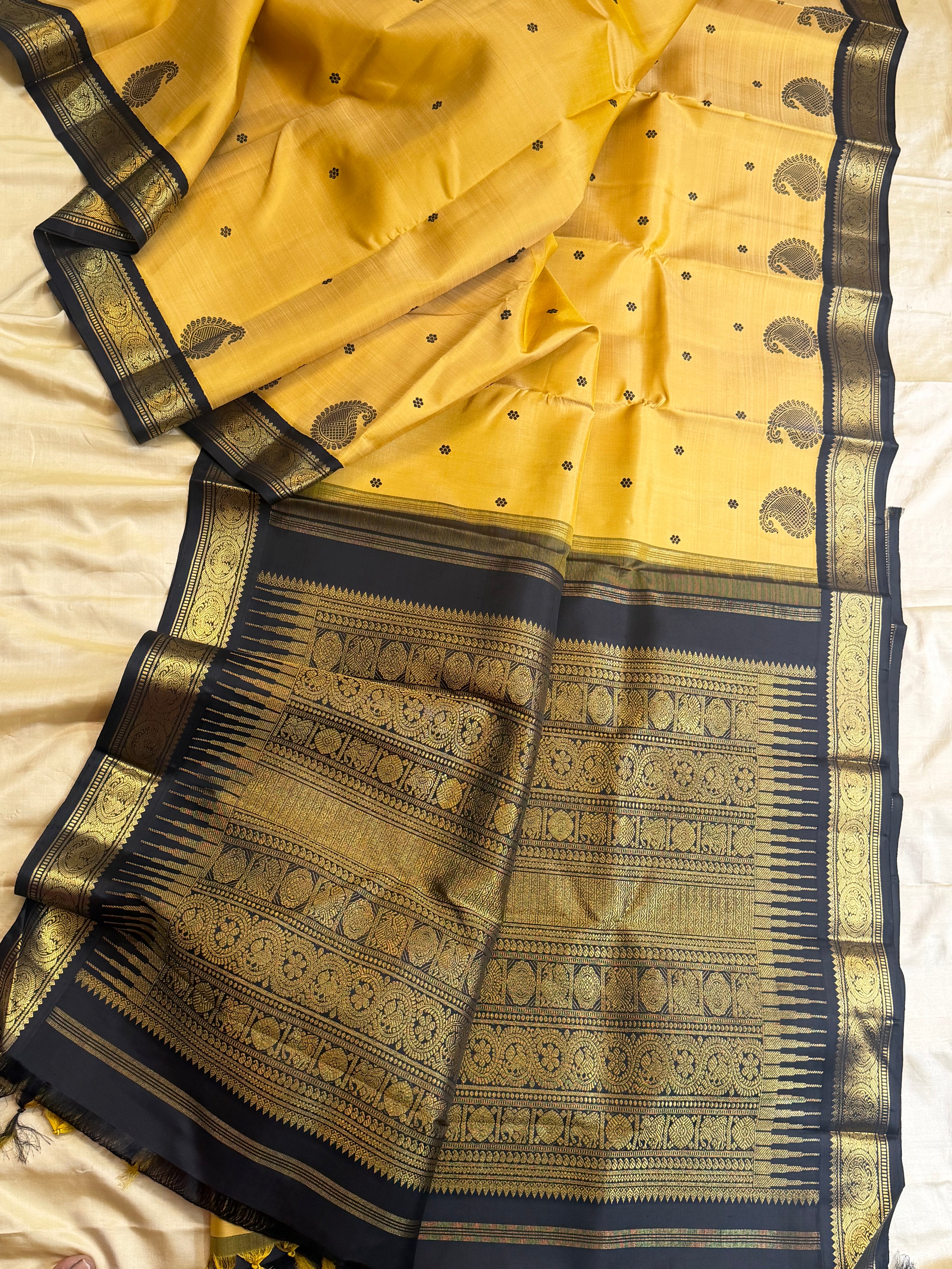 Maha : sandal yellow collection of Korvai Kanjipuram