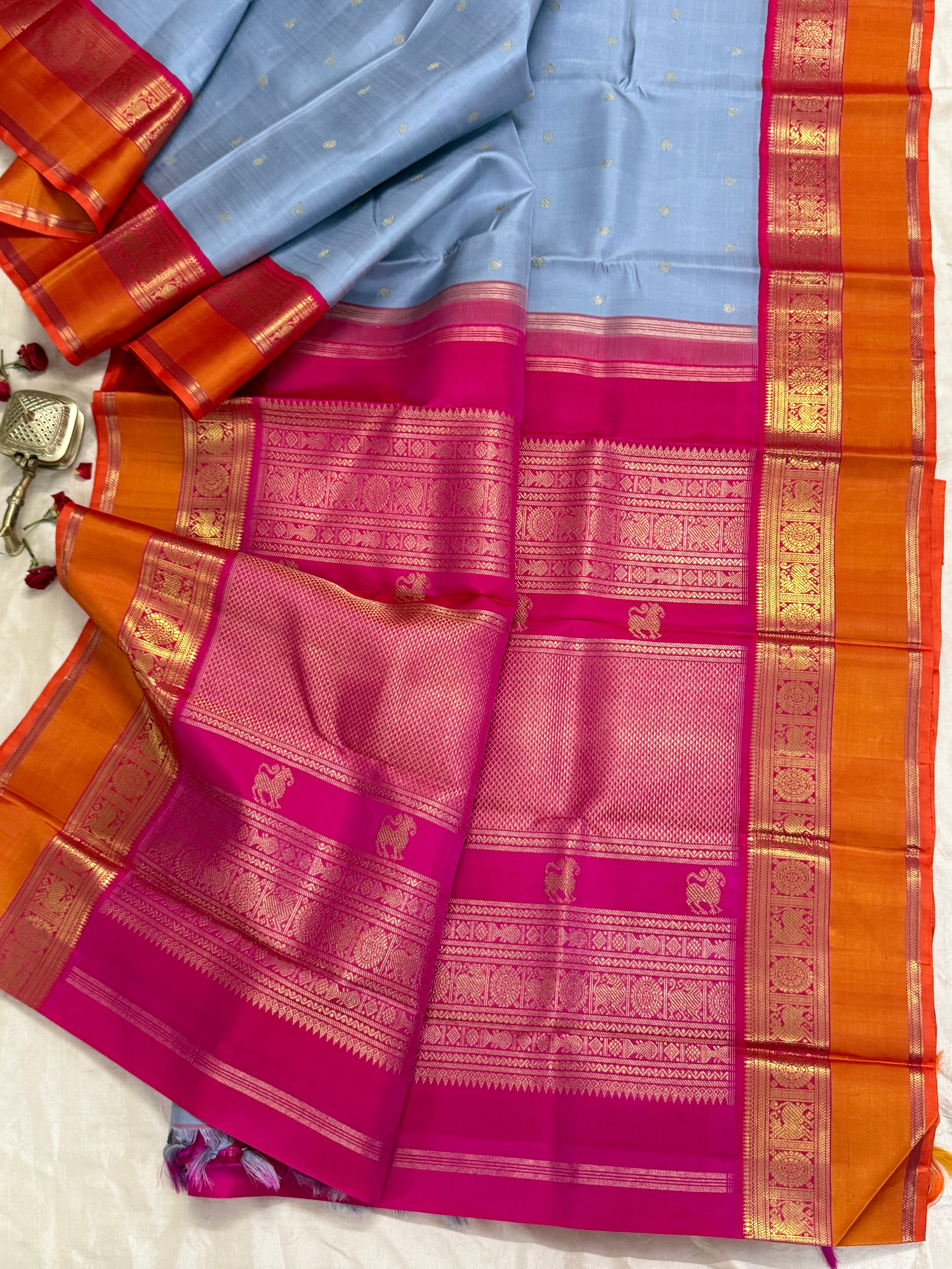Silverish grey and orangish and pink kai korvai retta border / Kanjipuram silk