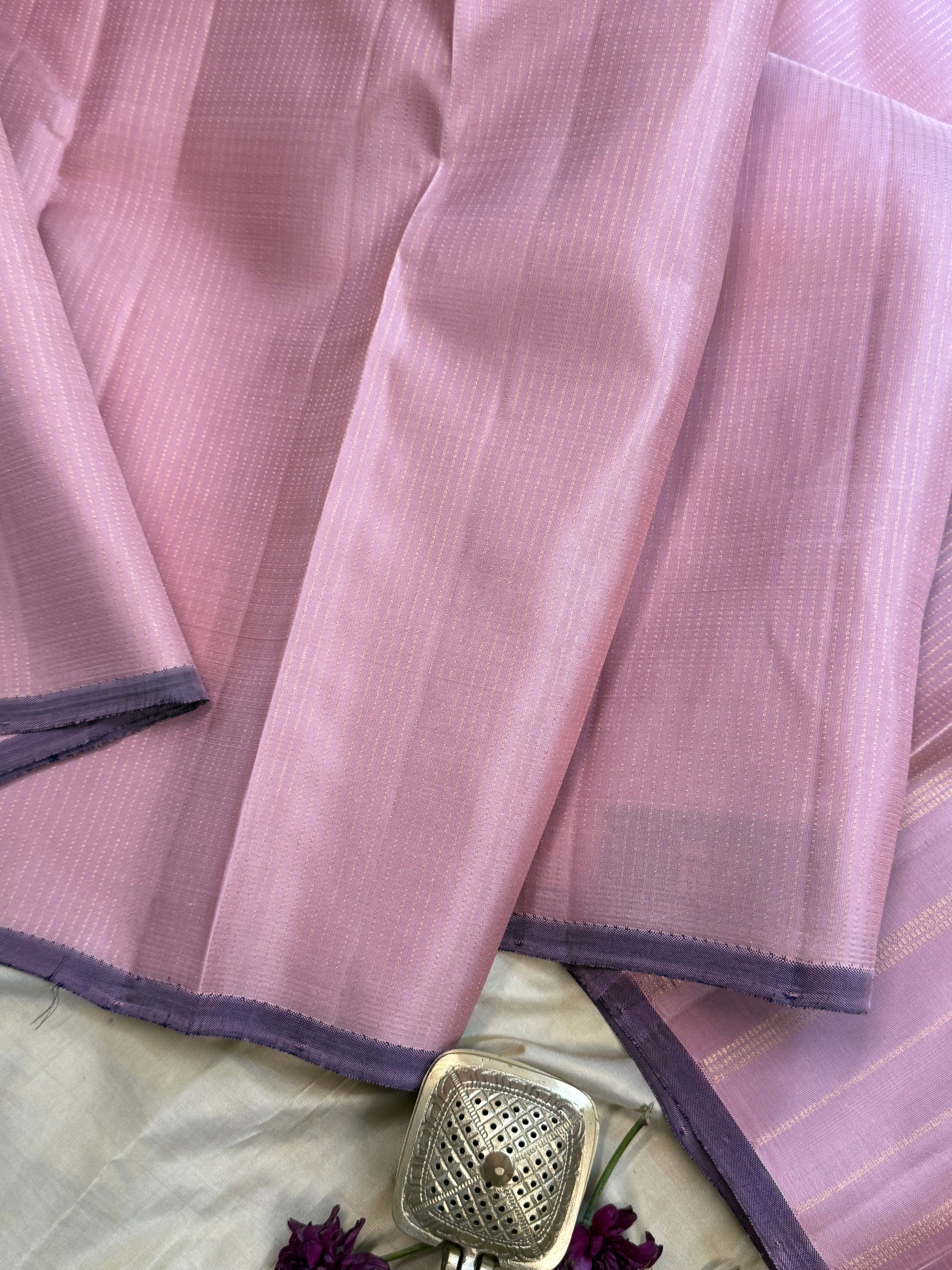 Pink Oosi zari stripes / Kanjipuram silk