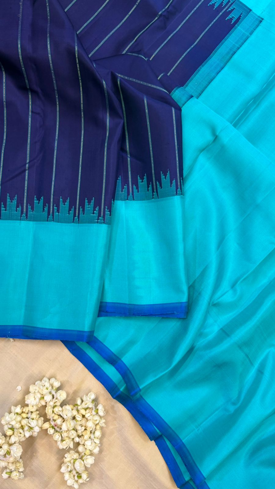 Dark blue and sea blue / Gadwal silk