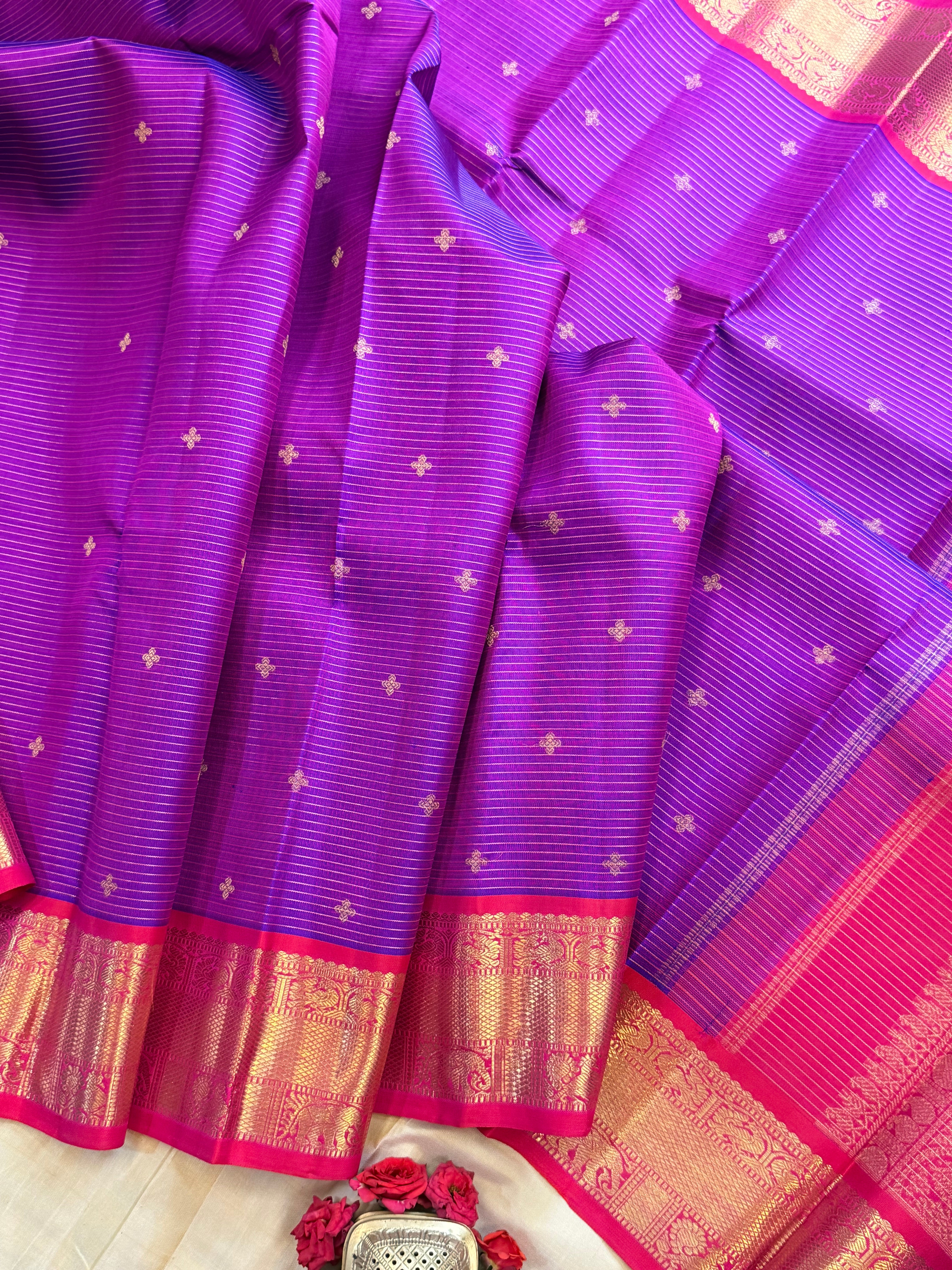 Meenakshi colour Vairaoosi / pure Zari Kanjipuram silk