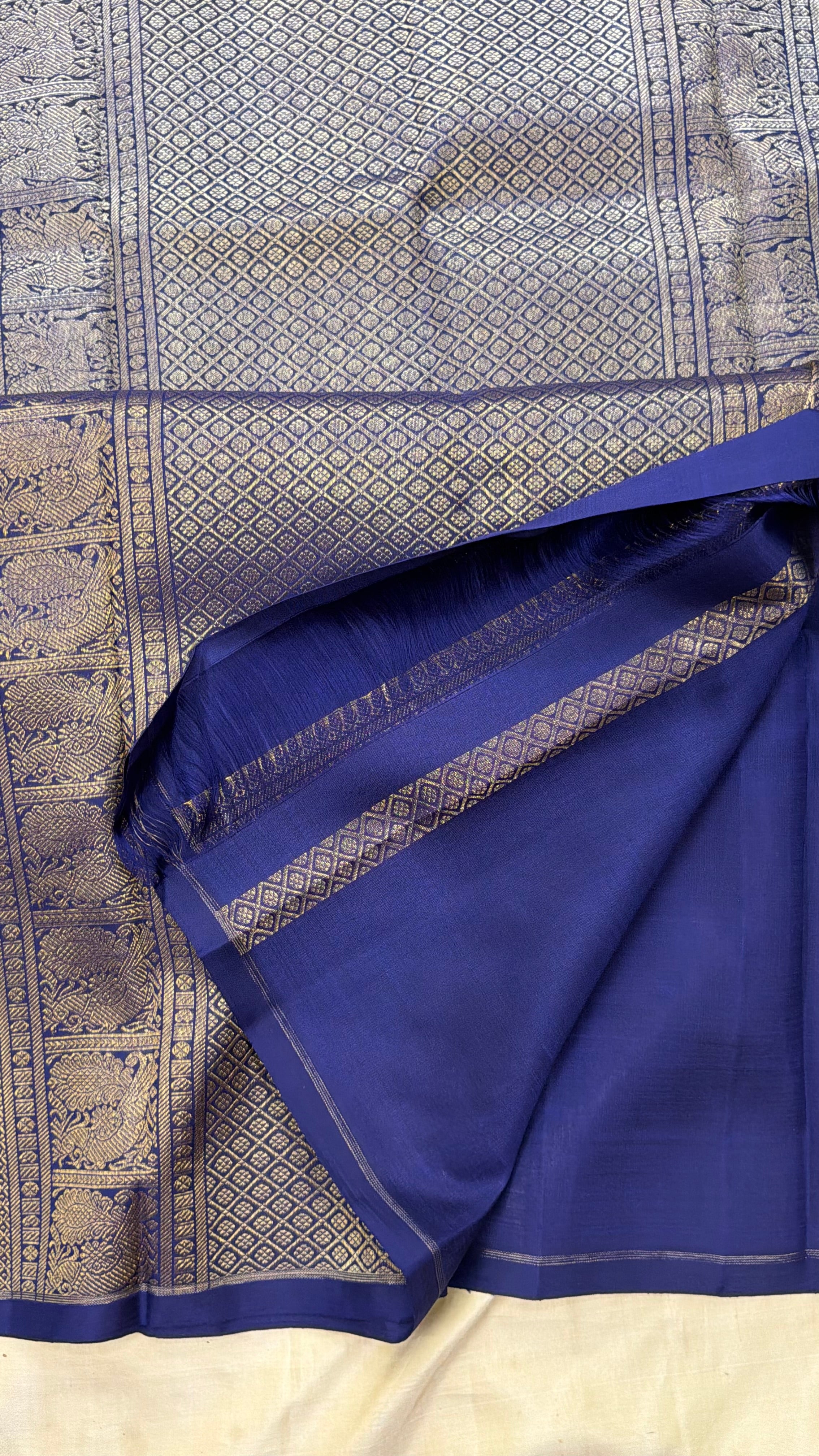 Off and off Korvai / Kanjipuram Silk