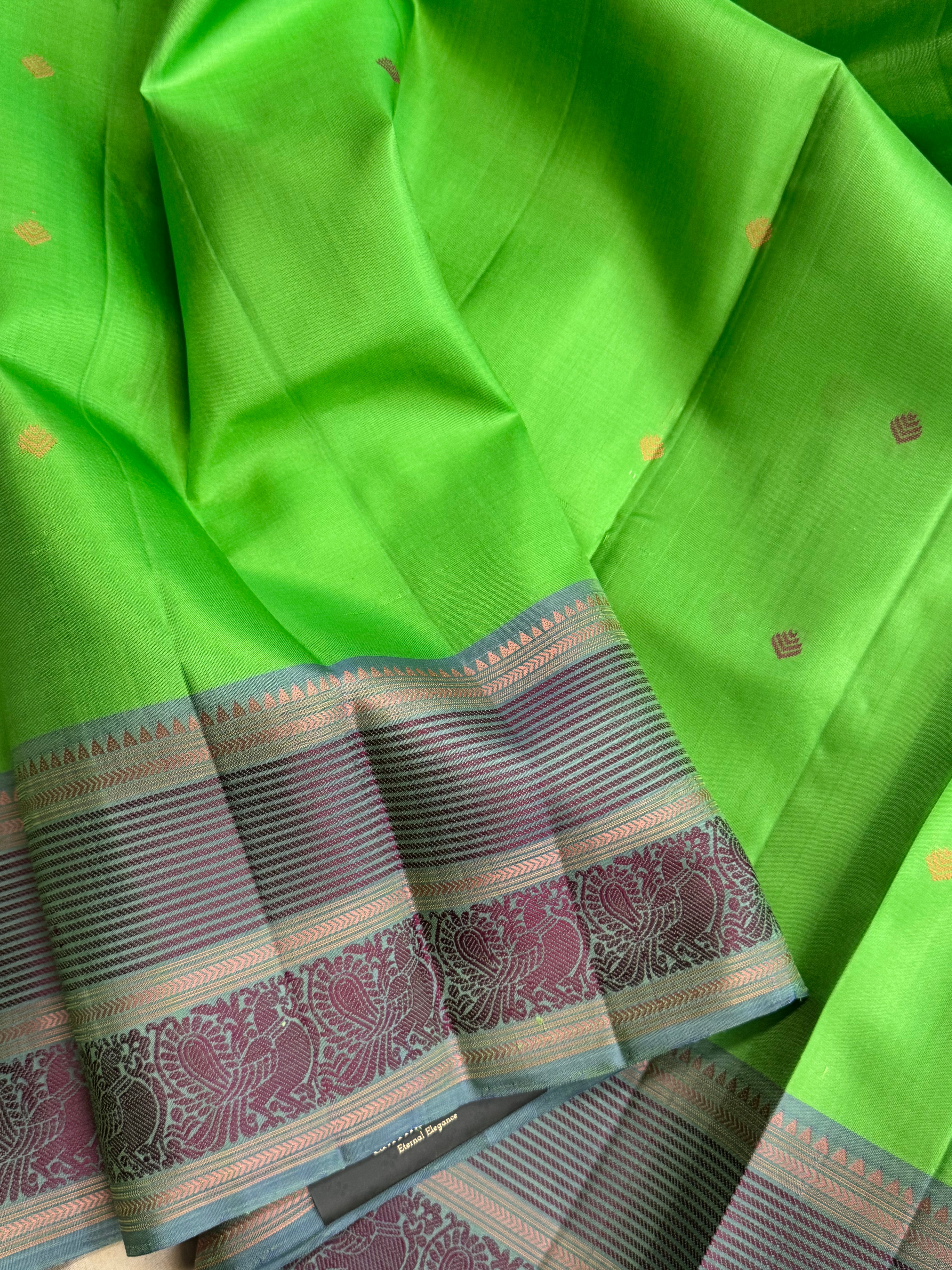 Parrot green double pet border/ Varnangal soft silk
