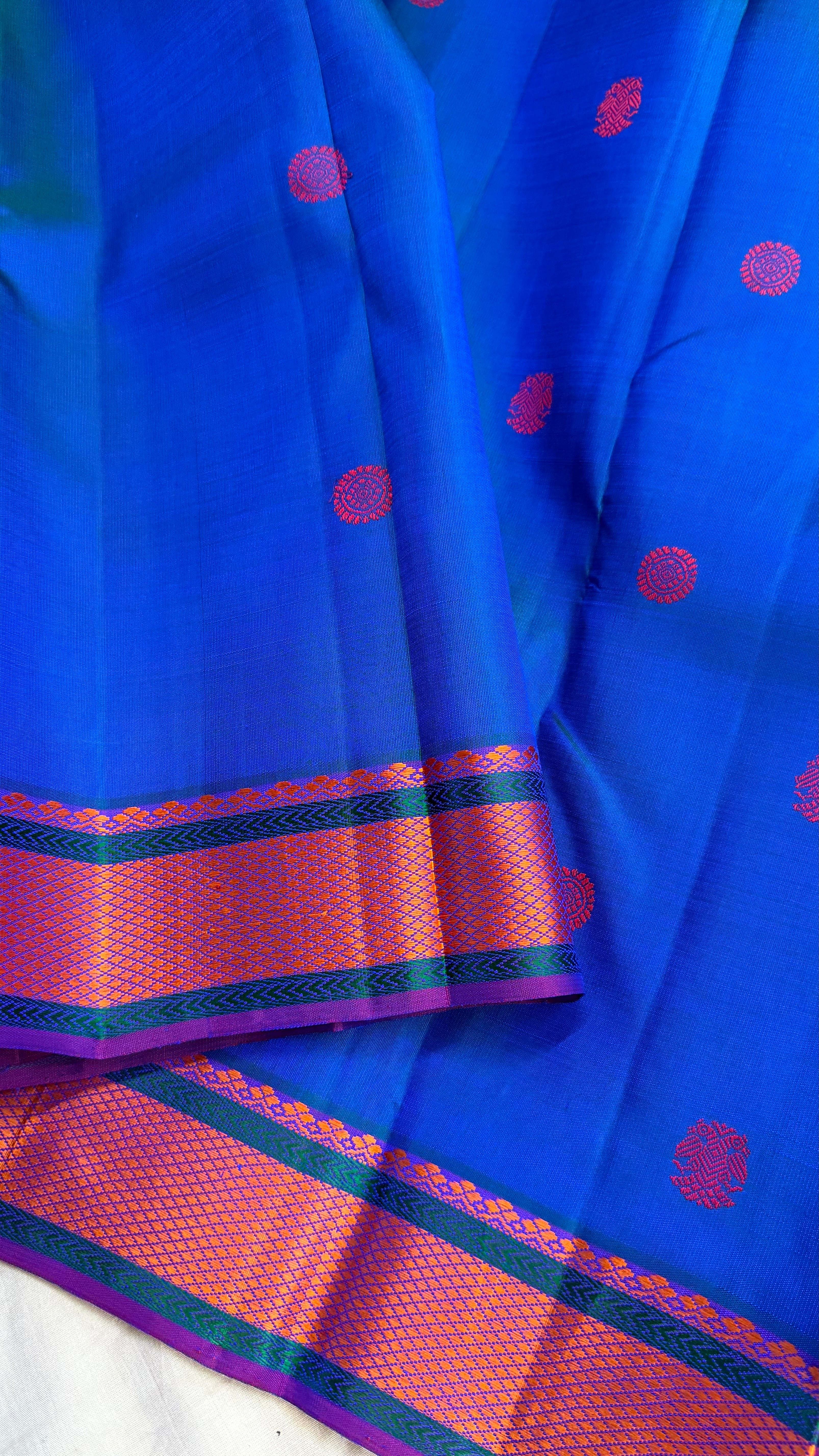 Mayilkzhuthu colour thread work / Kanjipuram silk sarees