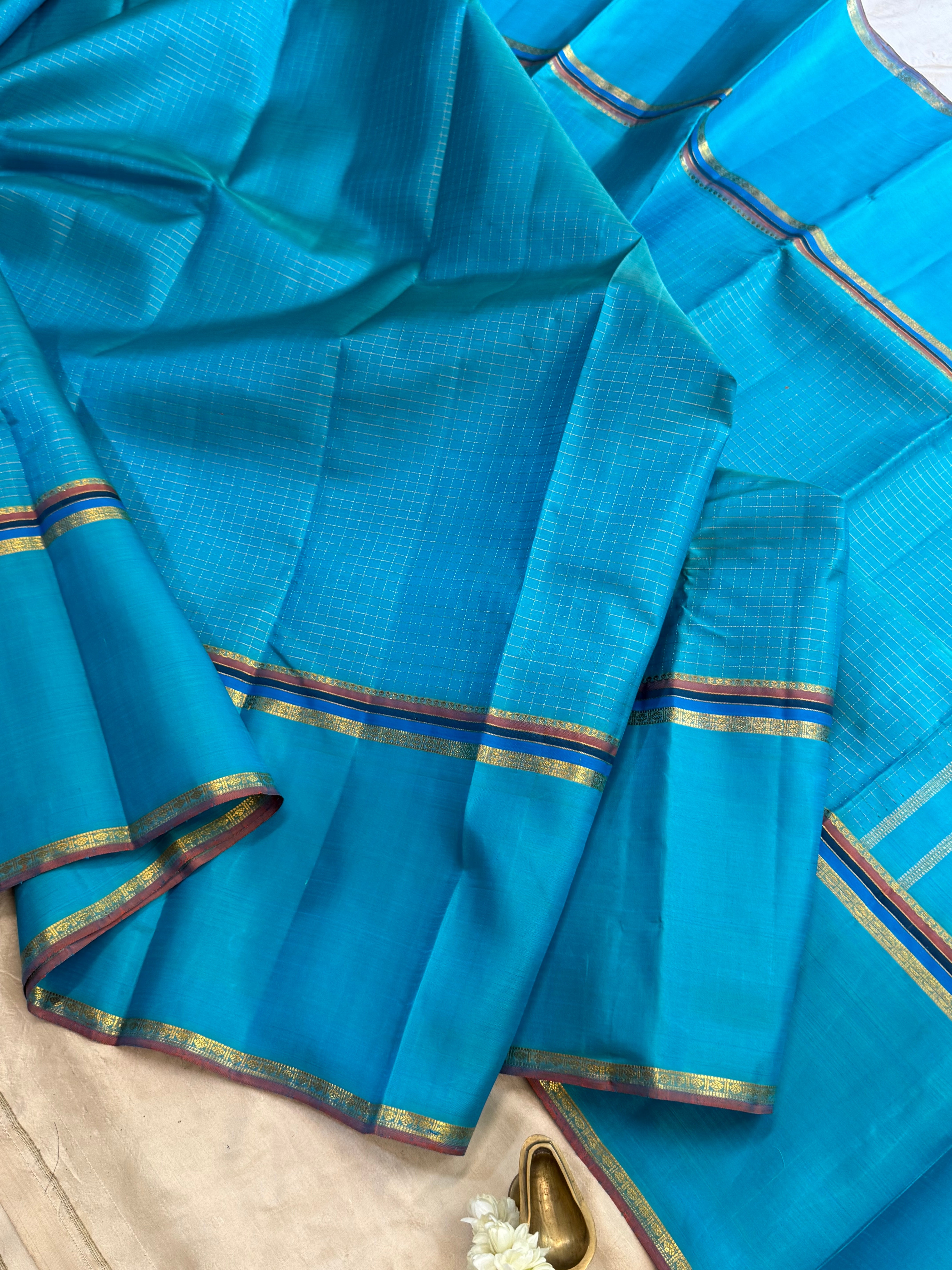 Vintage long border Zari Kattam / Kanjipuram silk