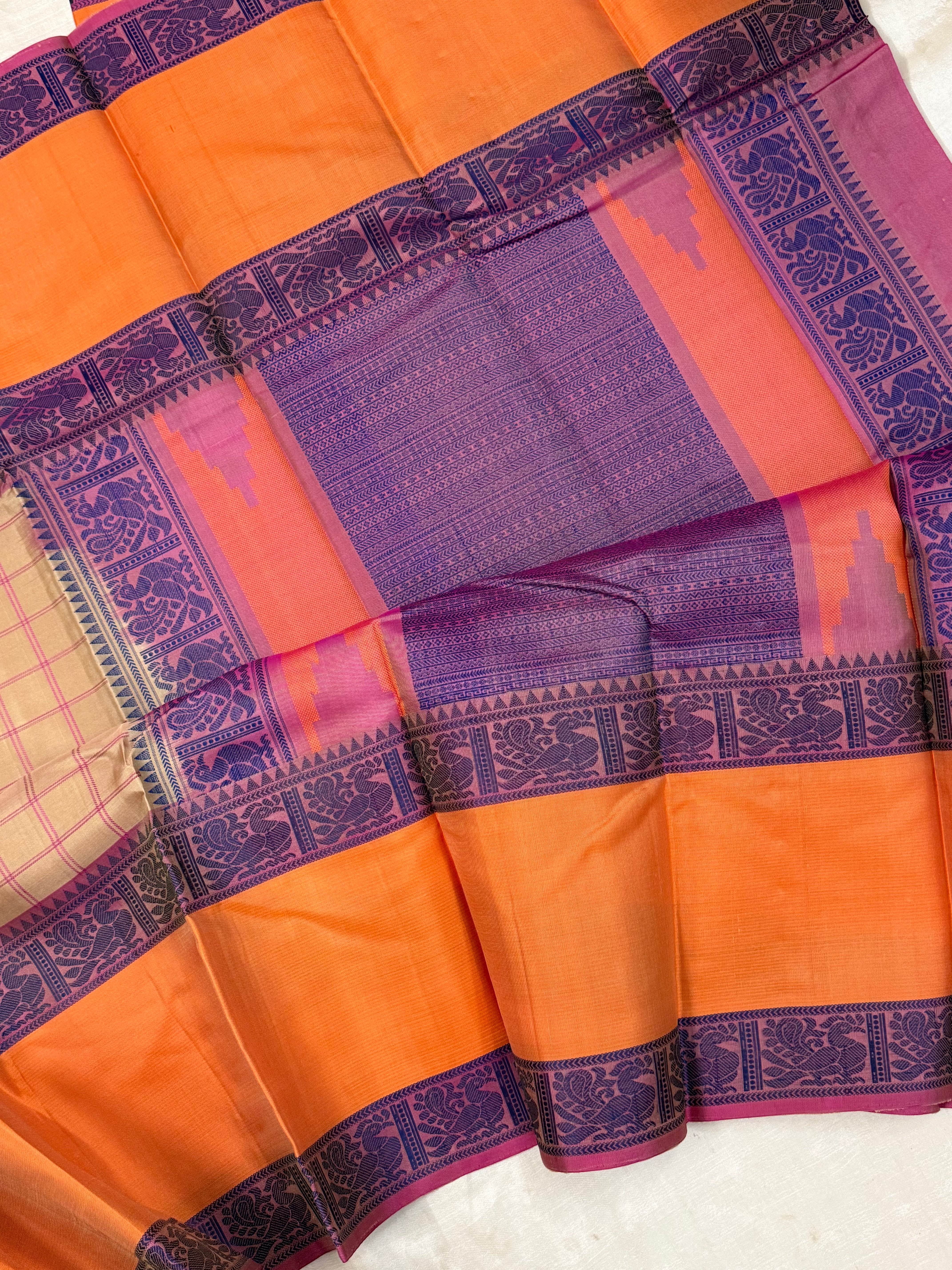 Offwhite kattam and rettapet border / Varnangal Soft Silk