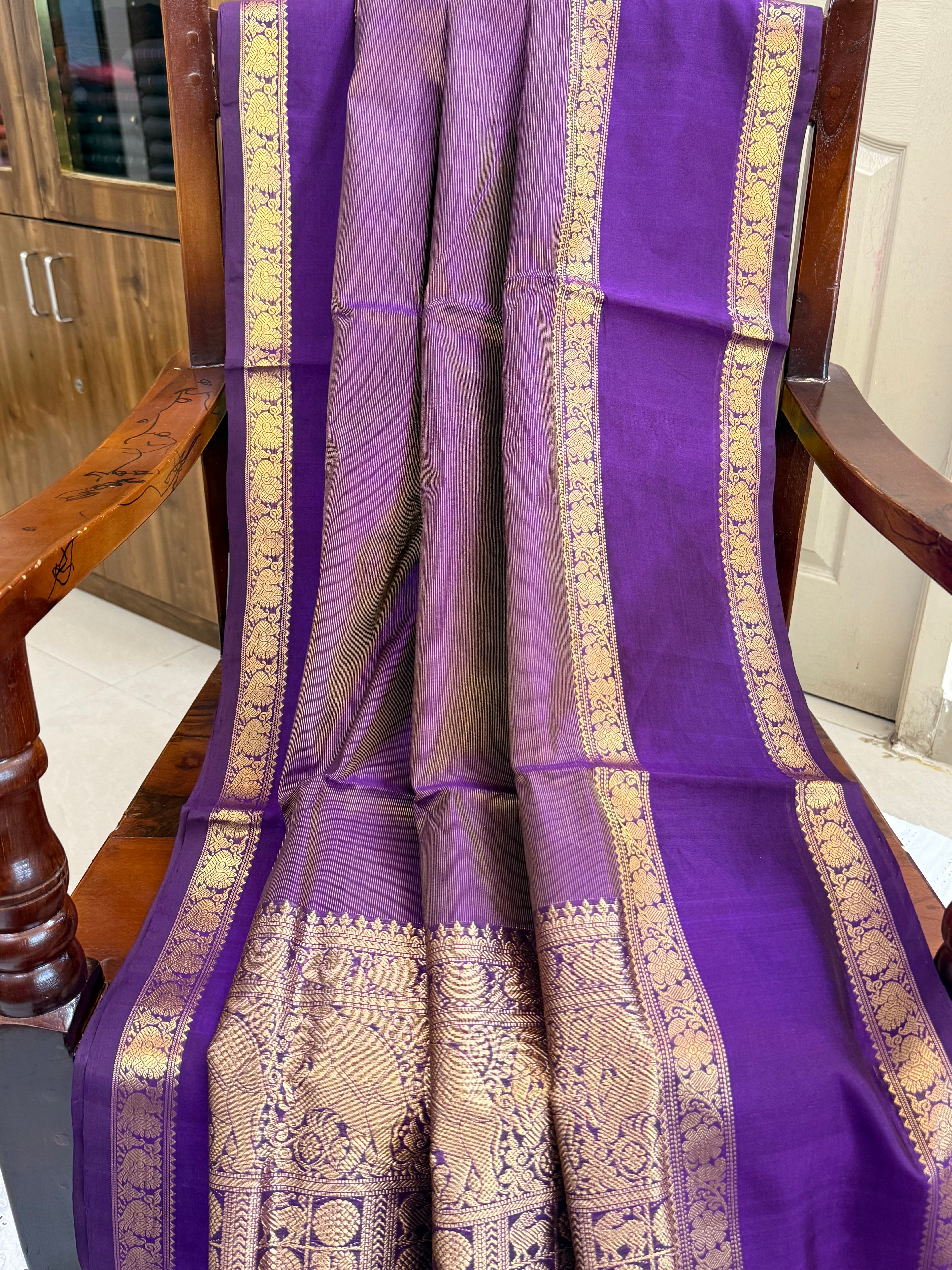 Violet rettapet border/ Premium Silk Cotton CL8639