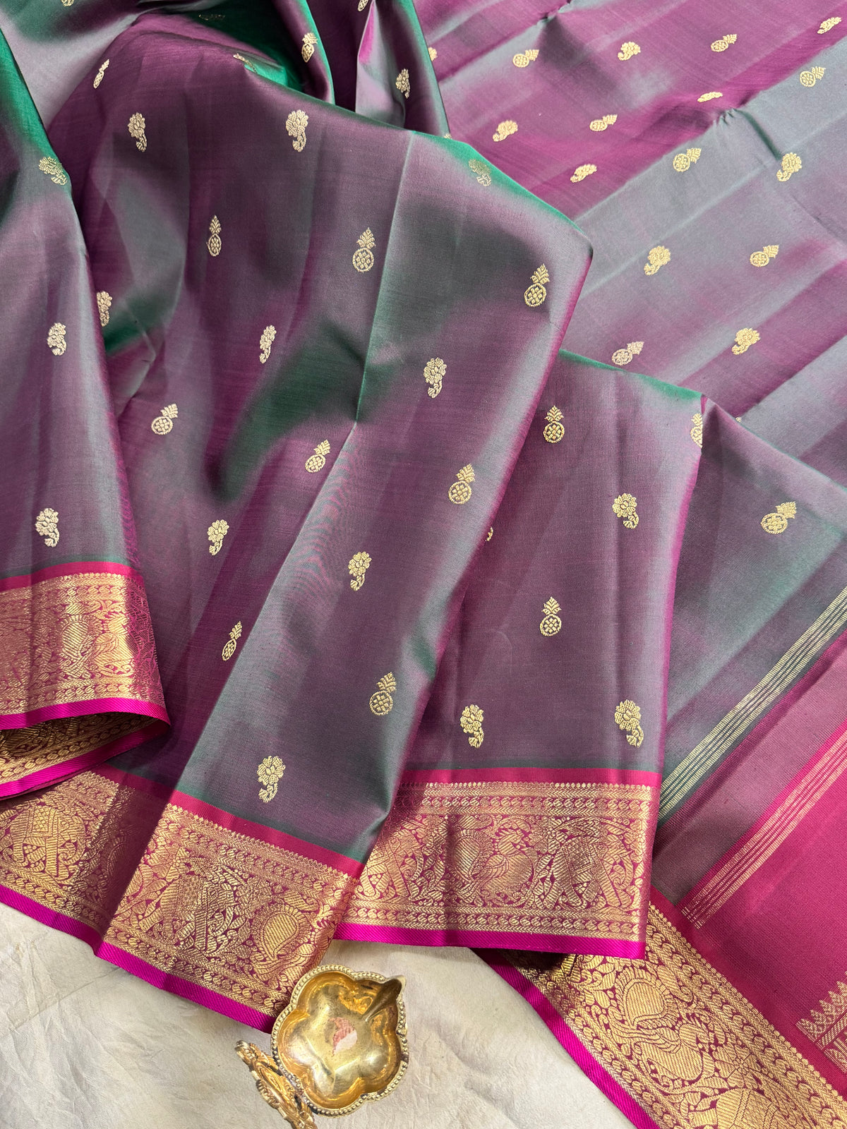 Manthulir body with maroon border pure zari kanjipuram silk saree clsa 11762
