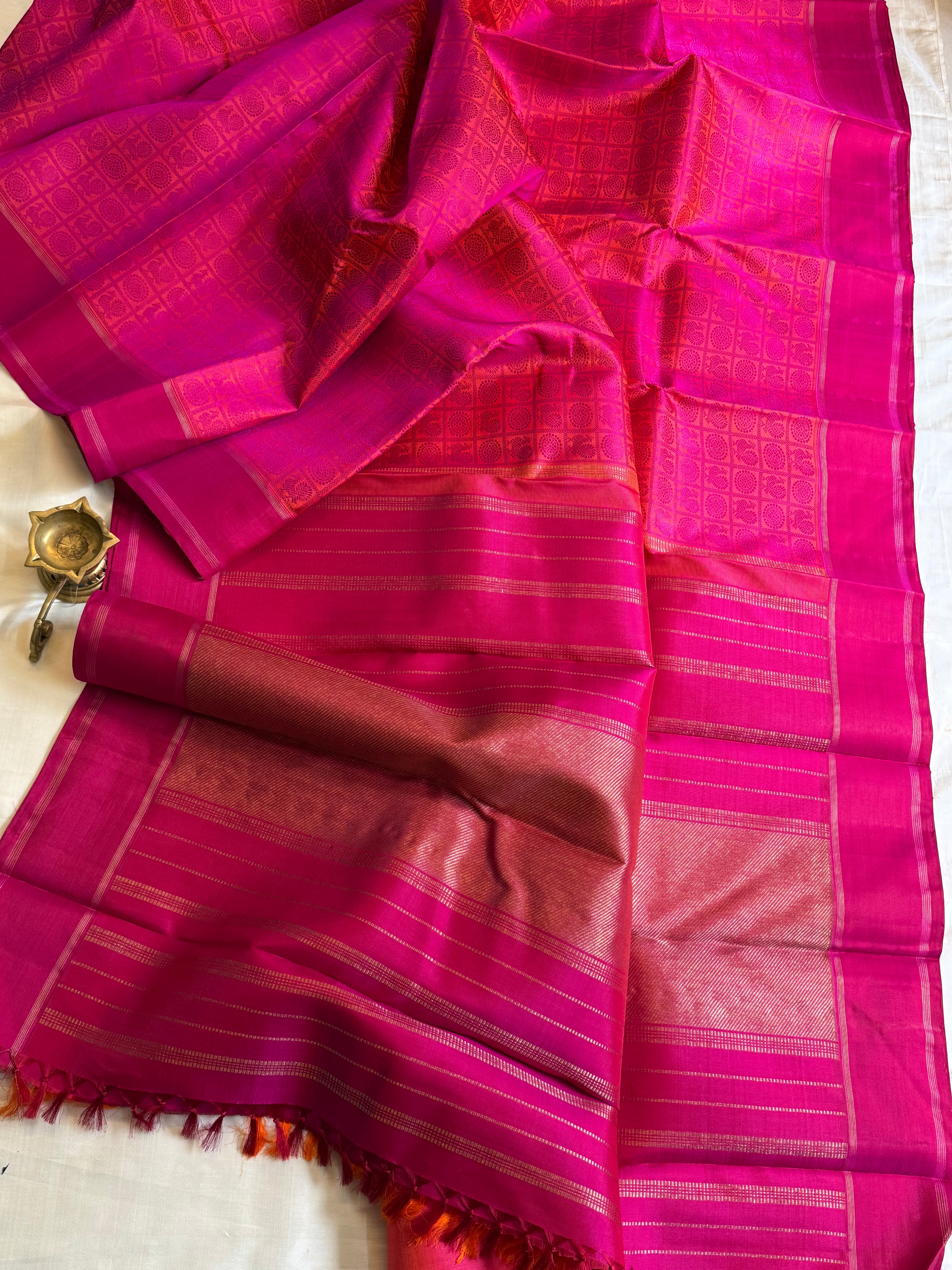 1000 butta border dark pink kanjipuram silk