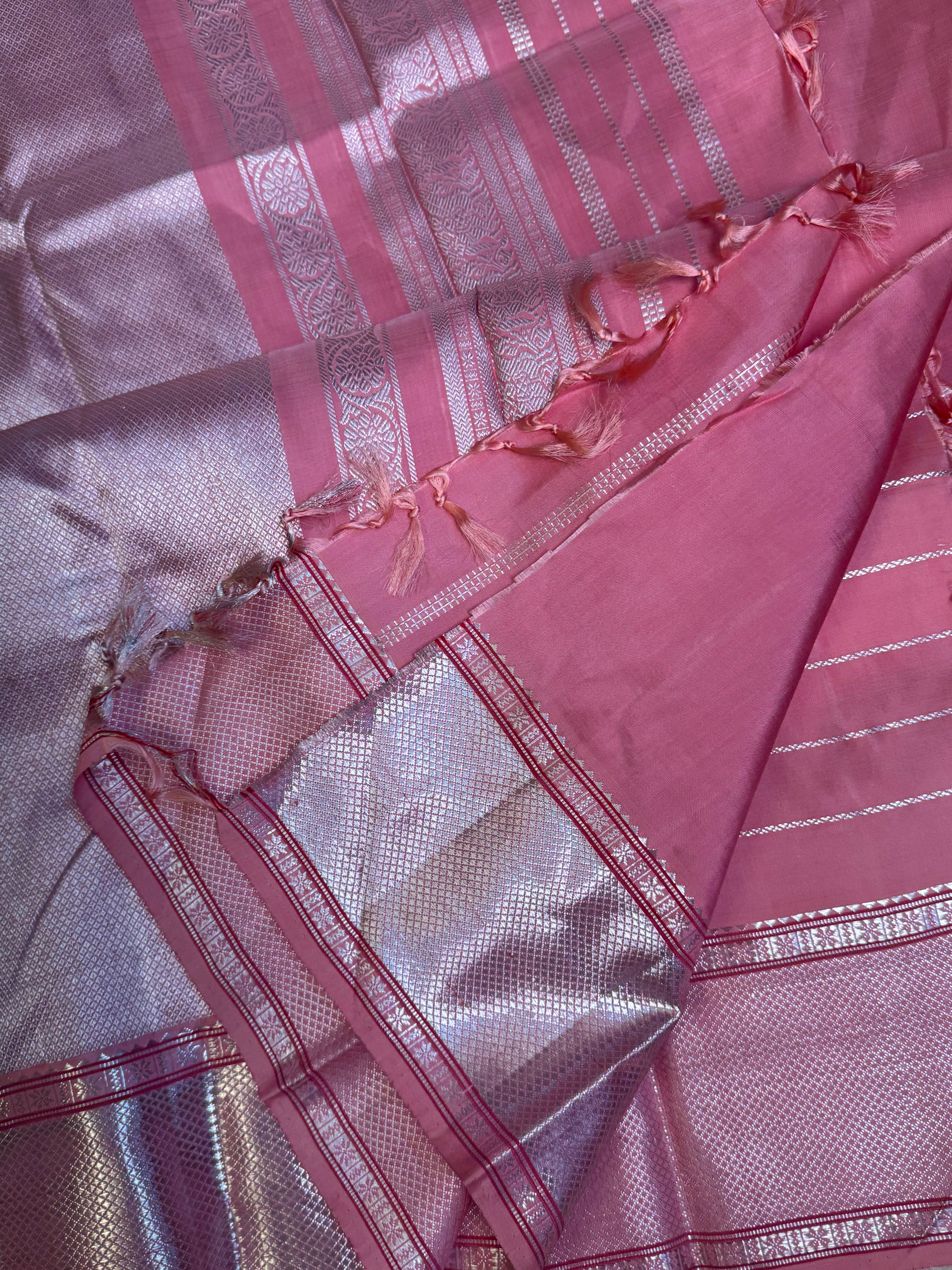 Pastel pink veldhari / Kanjipuram silk