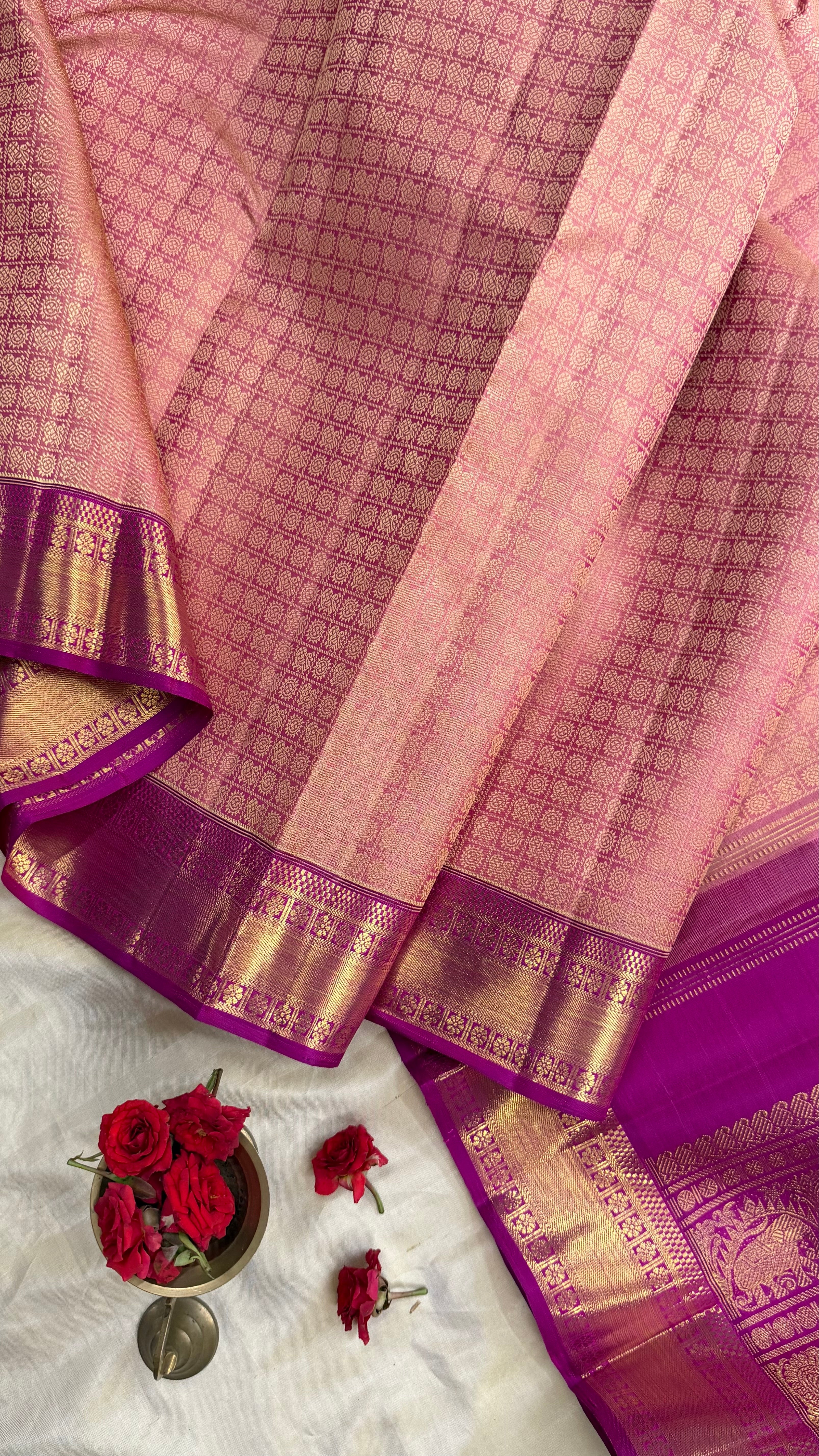 Onion pink 1000 Butta / Kanjipuram Silk