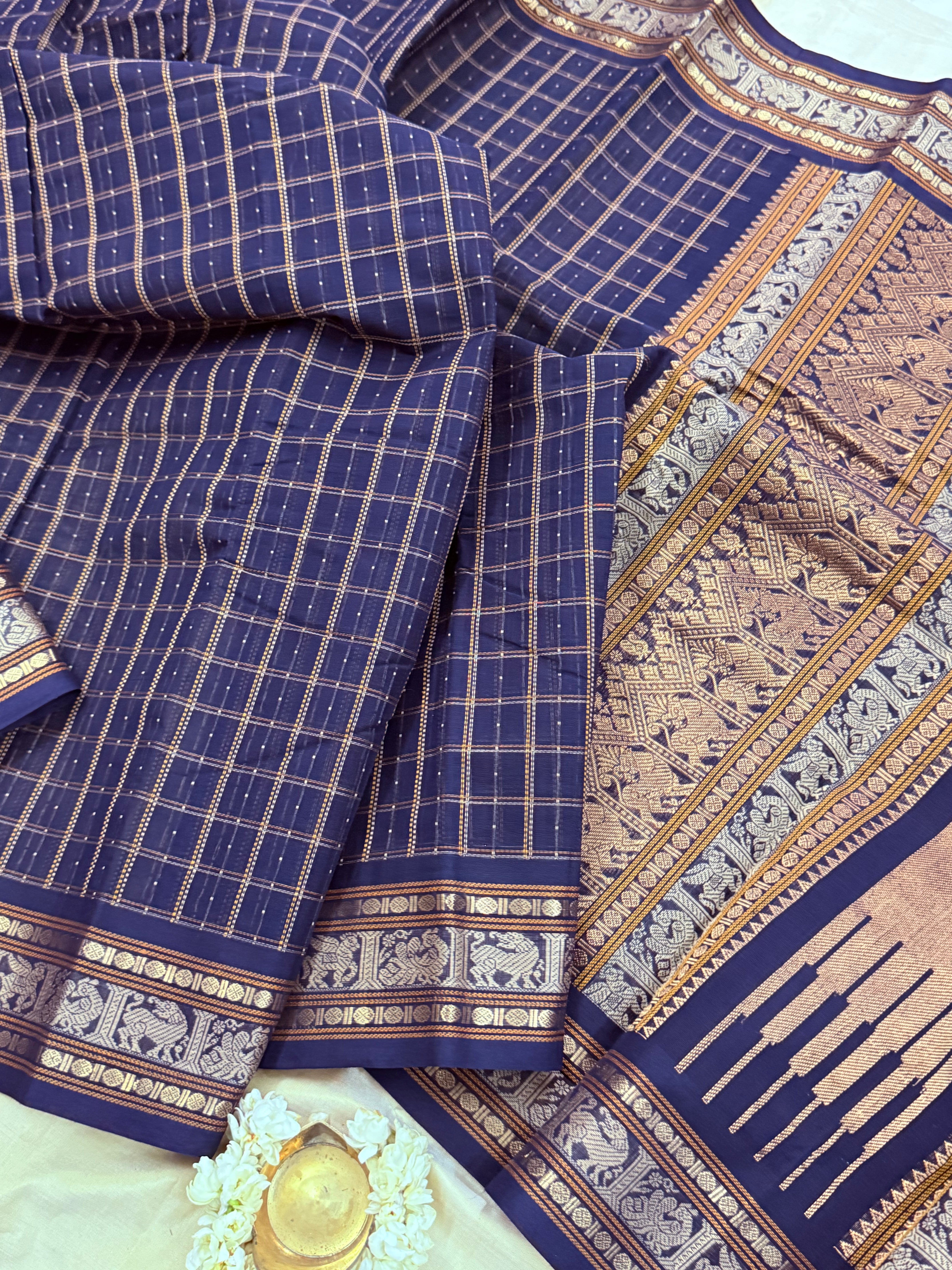 Deep blue pooja butta checks / Kanchi Cotton