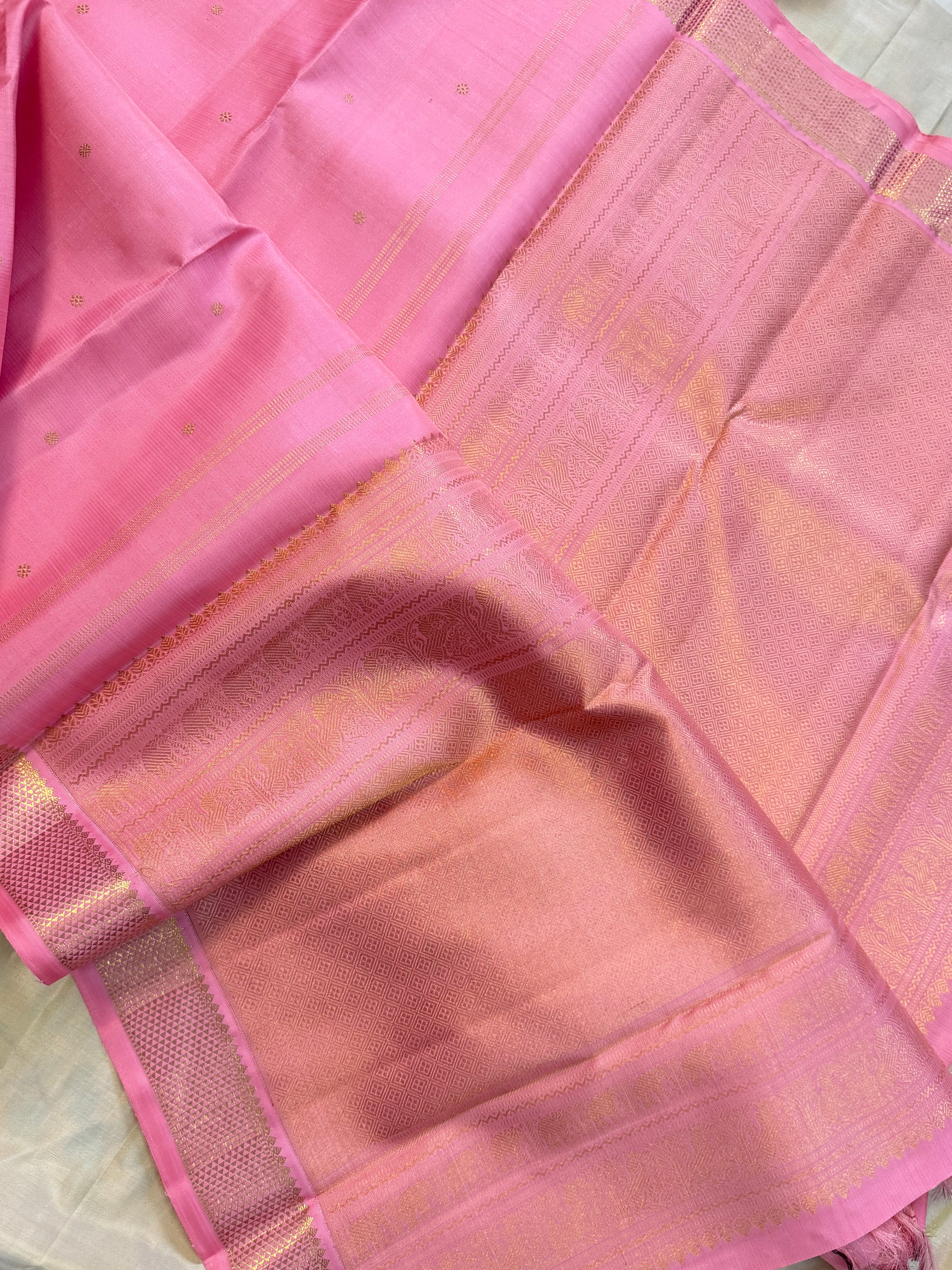 Pastel pink Vairaoosi / pure Kanjipuram silk