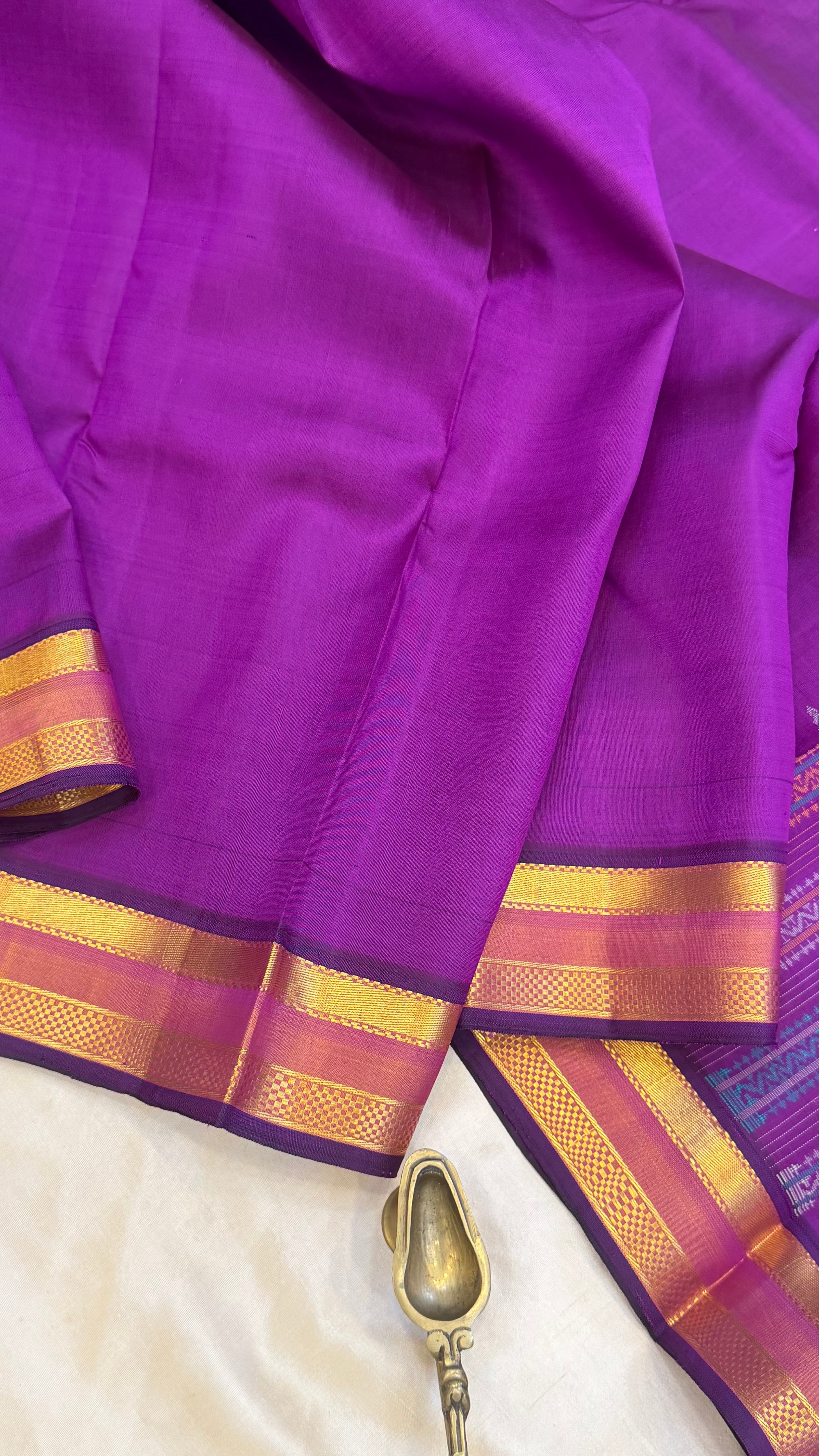 Vadamalli unique pallu/ Arani silk