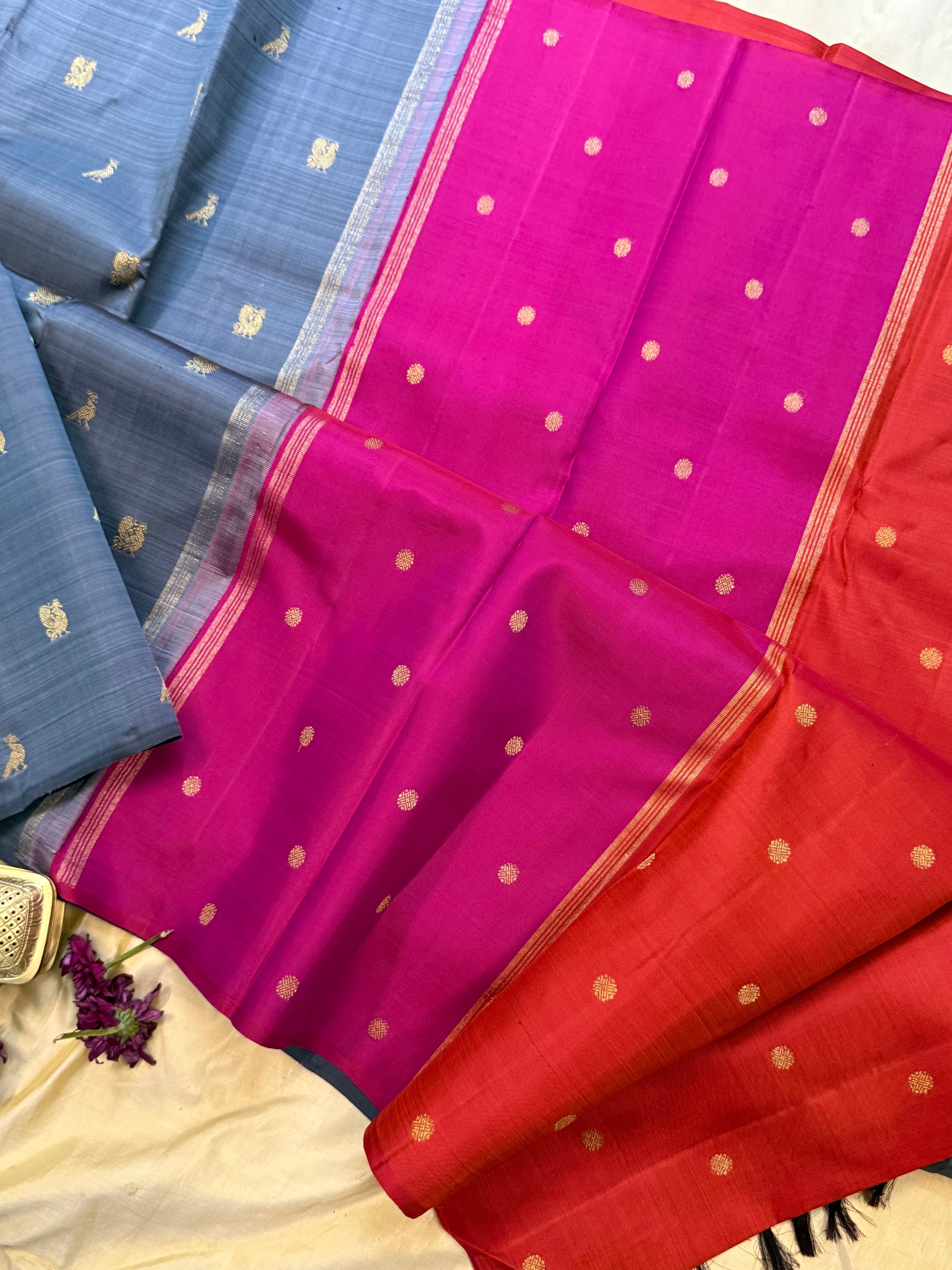Grey Kili and Annam double palla / Kanjipuram silk