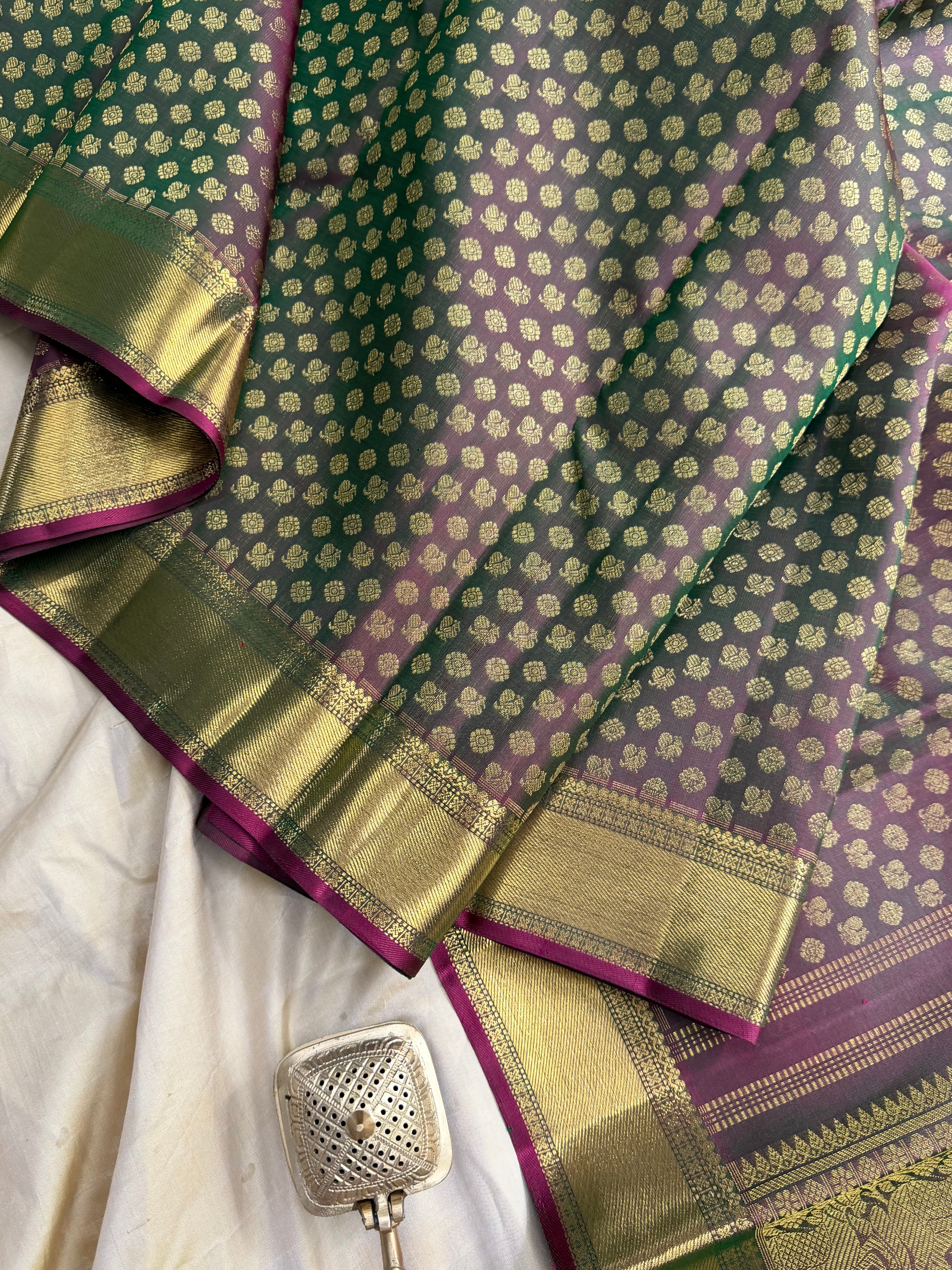 1 lakh Butta manthulir bridal pure Zari Kanjipuram silk