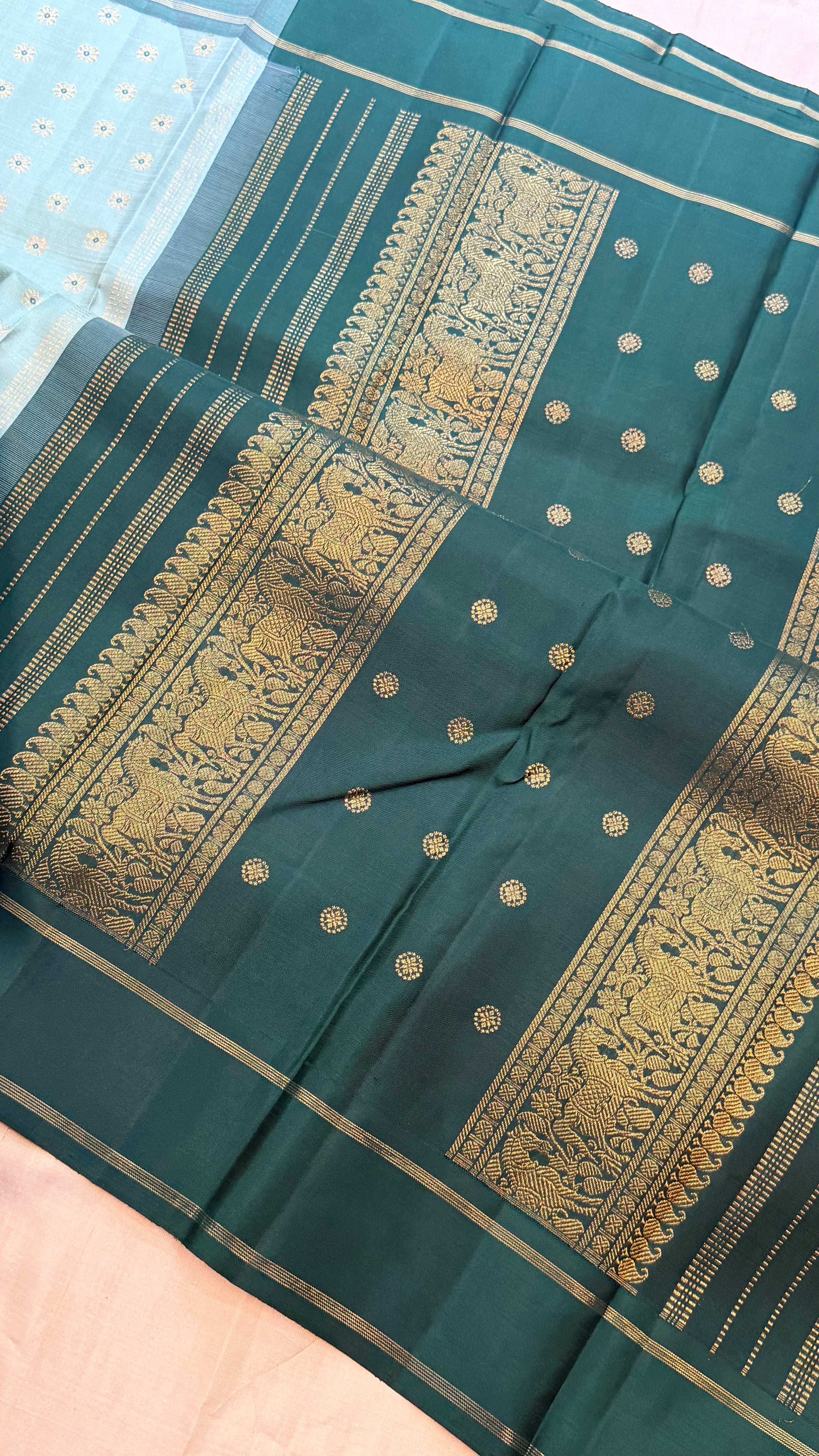 Elakai green Meena work Butta / Kanjipuram silk saree