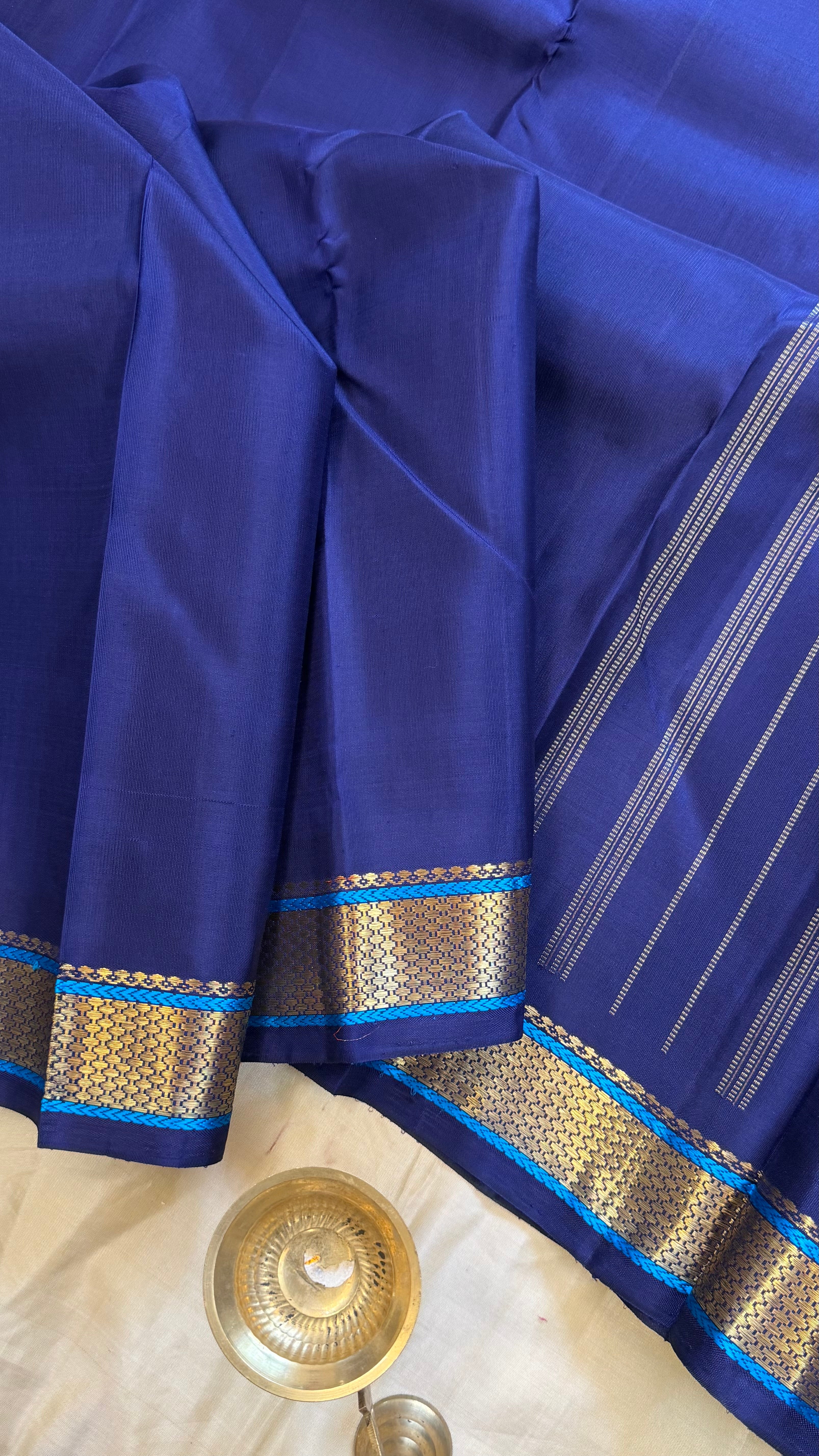 Dark blue getti border/ Kanjipuram Silk