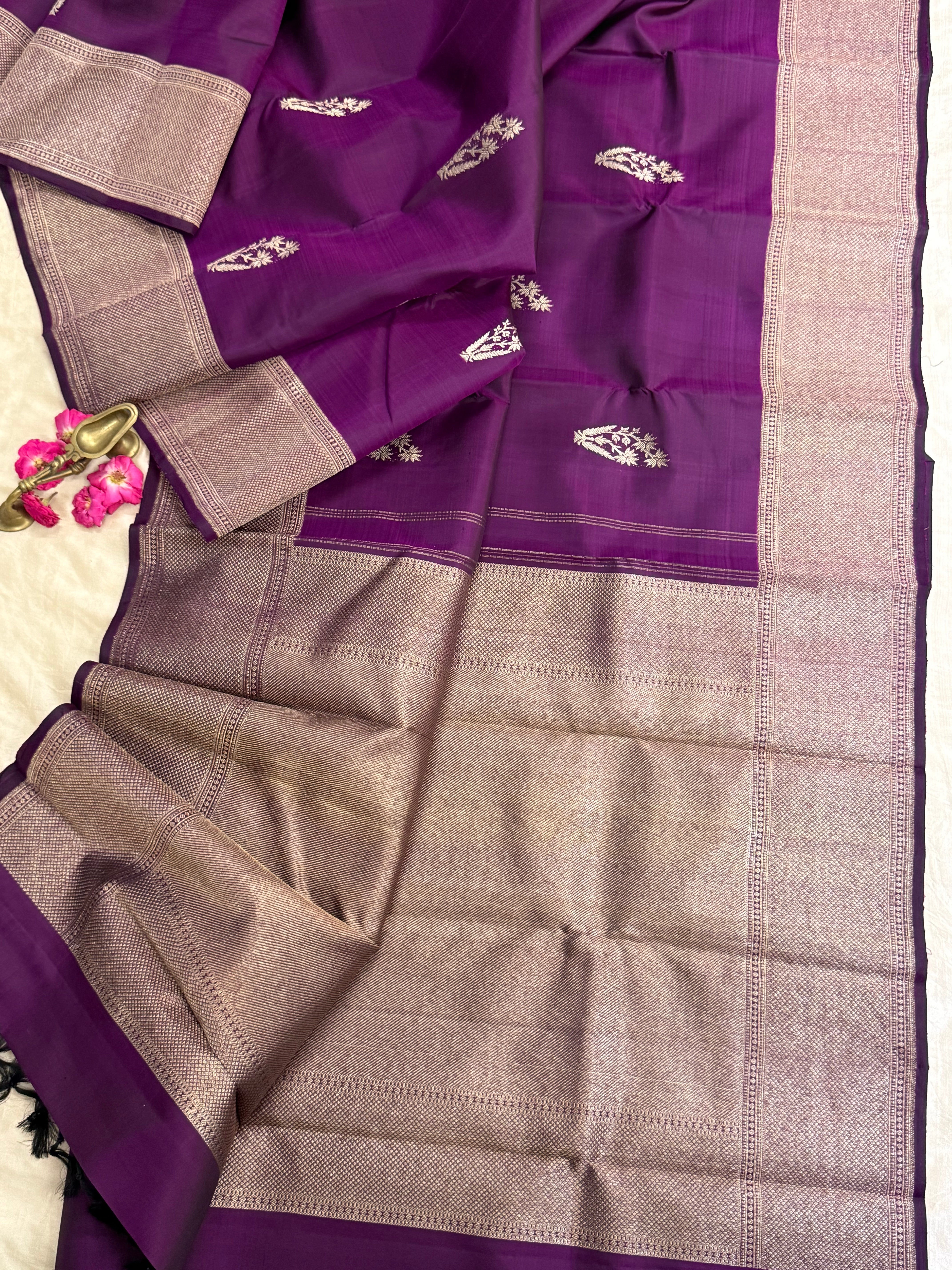 Deep purple benaras style weaving / Arani silk