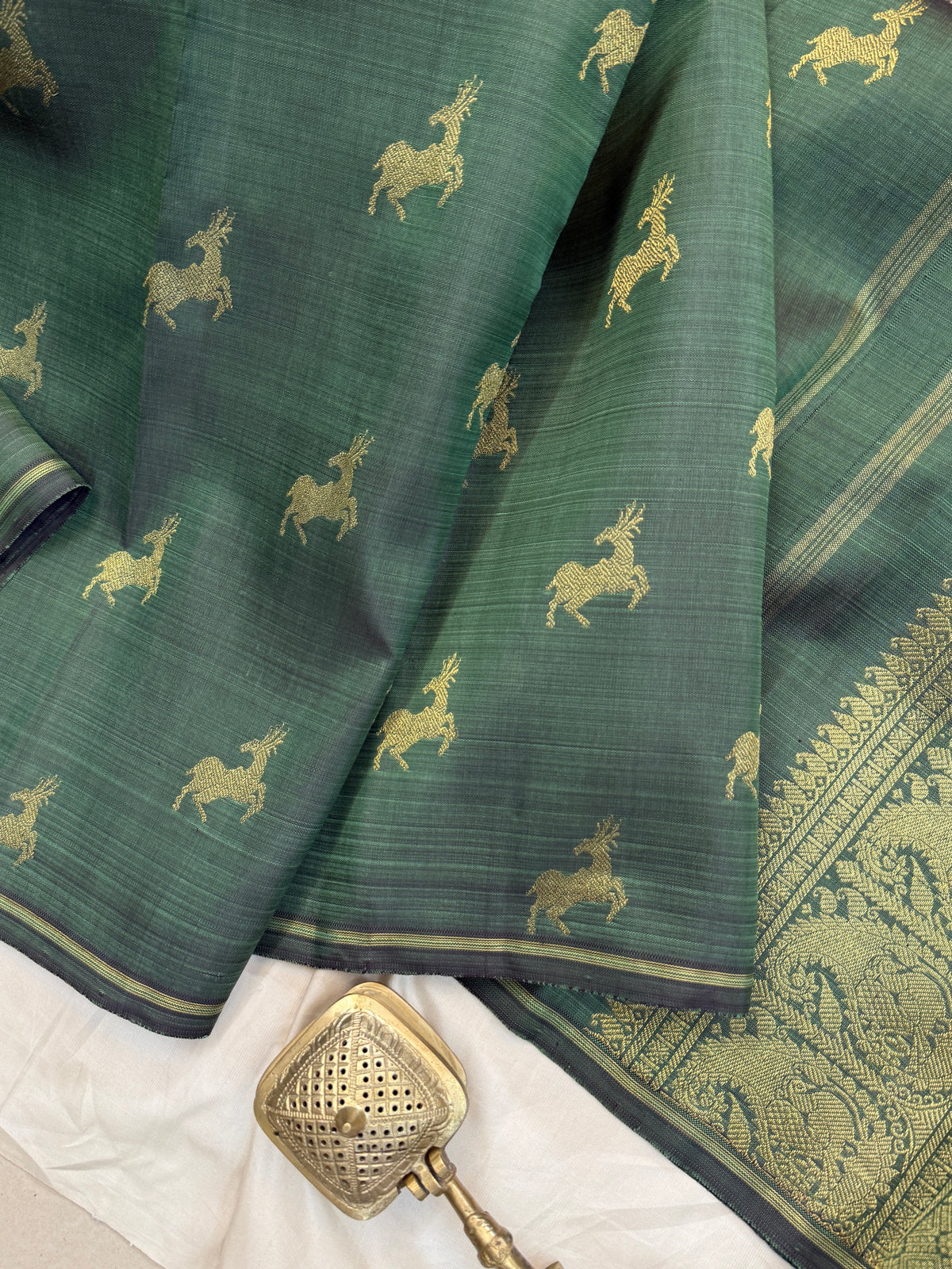 Organza Korvai / pure Zari Kanjipuram clsa 12156