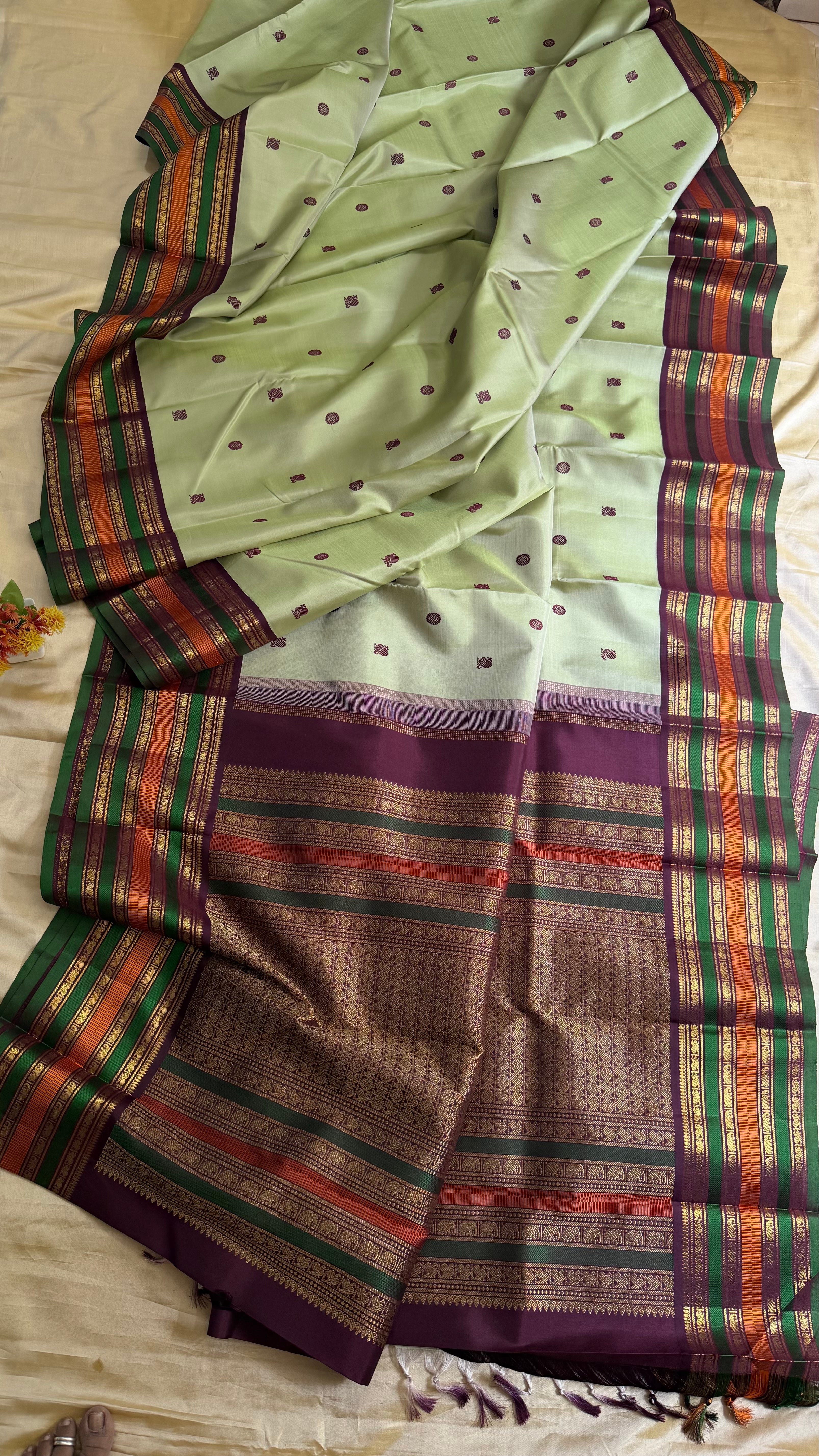 Coffee green Varisapet Korvai / Kanjipuram silk
