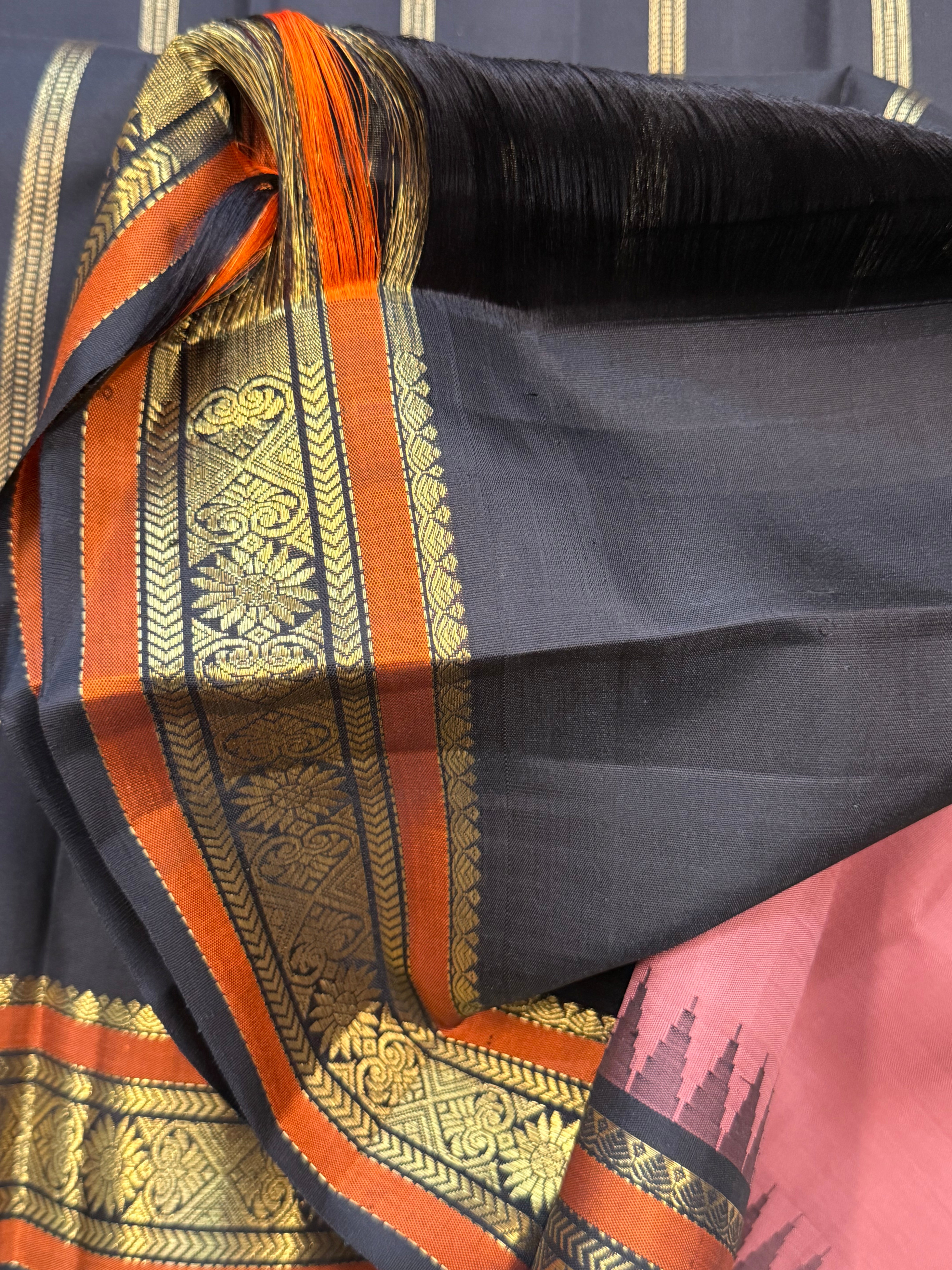 Rosewood pink and black kai korvai/ Kanjipuram silk