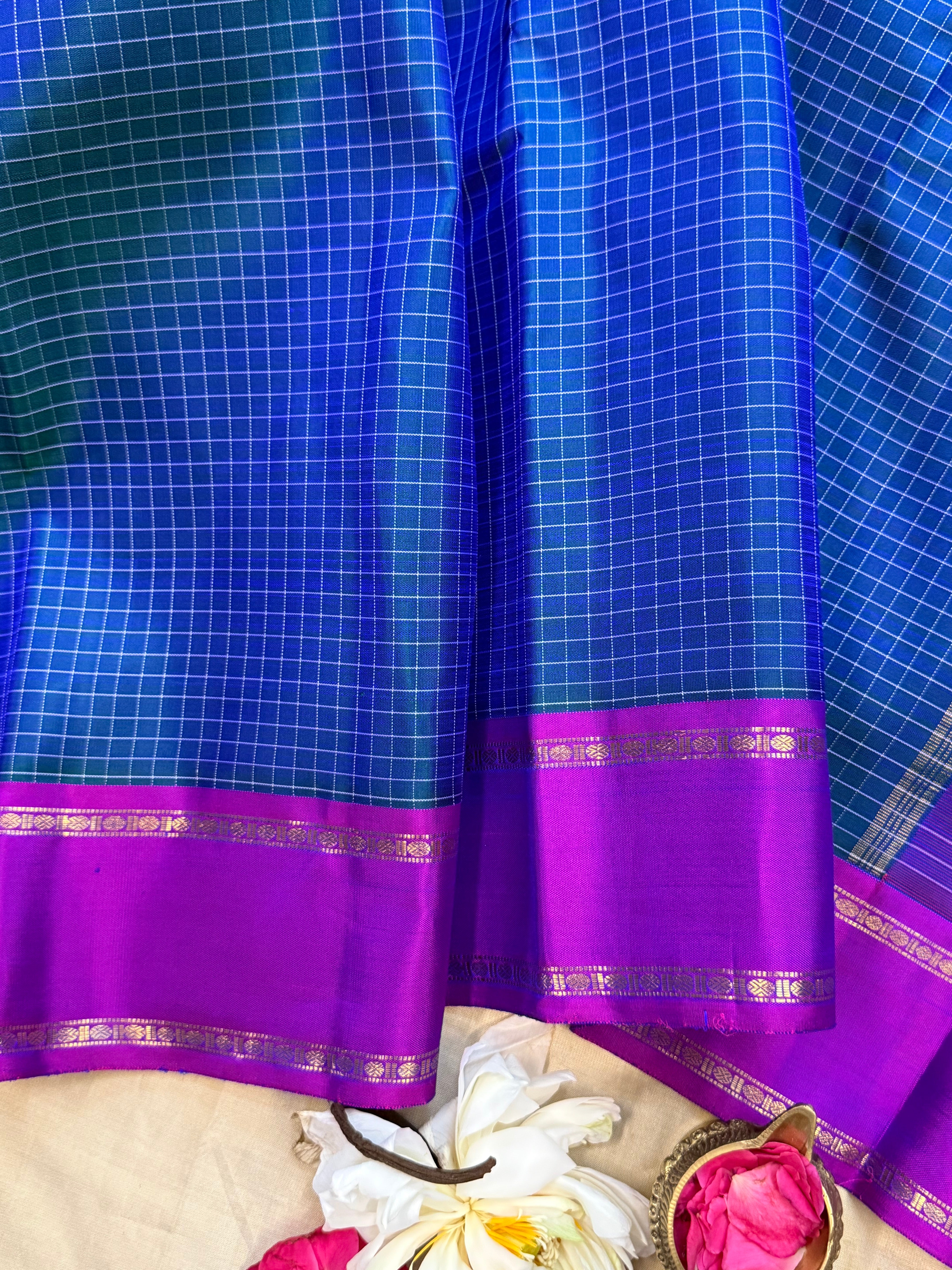 Mayilkazhuthu kattam - kili pallu/ Kanjipuram silk