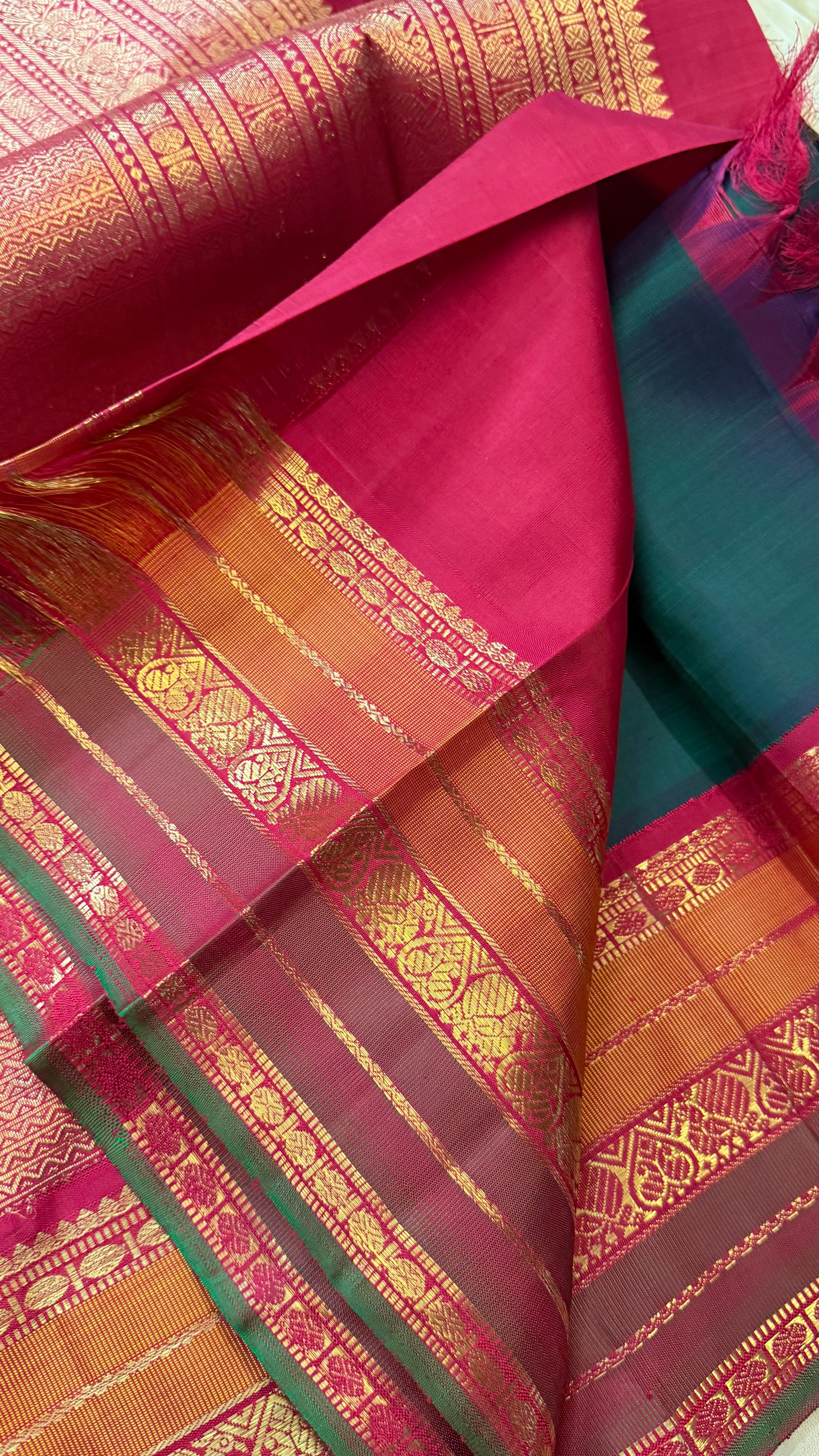 Green varisapet border kai korvai/ Kanjipuram Silk