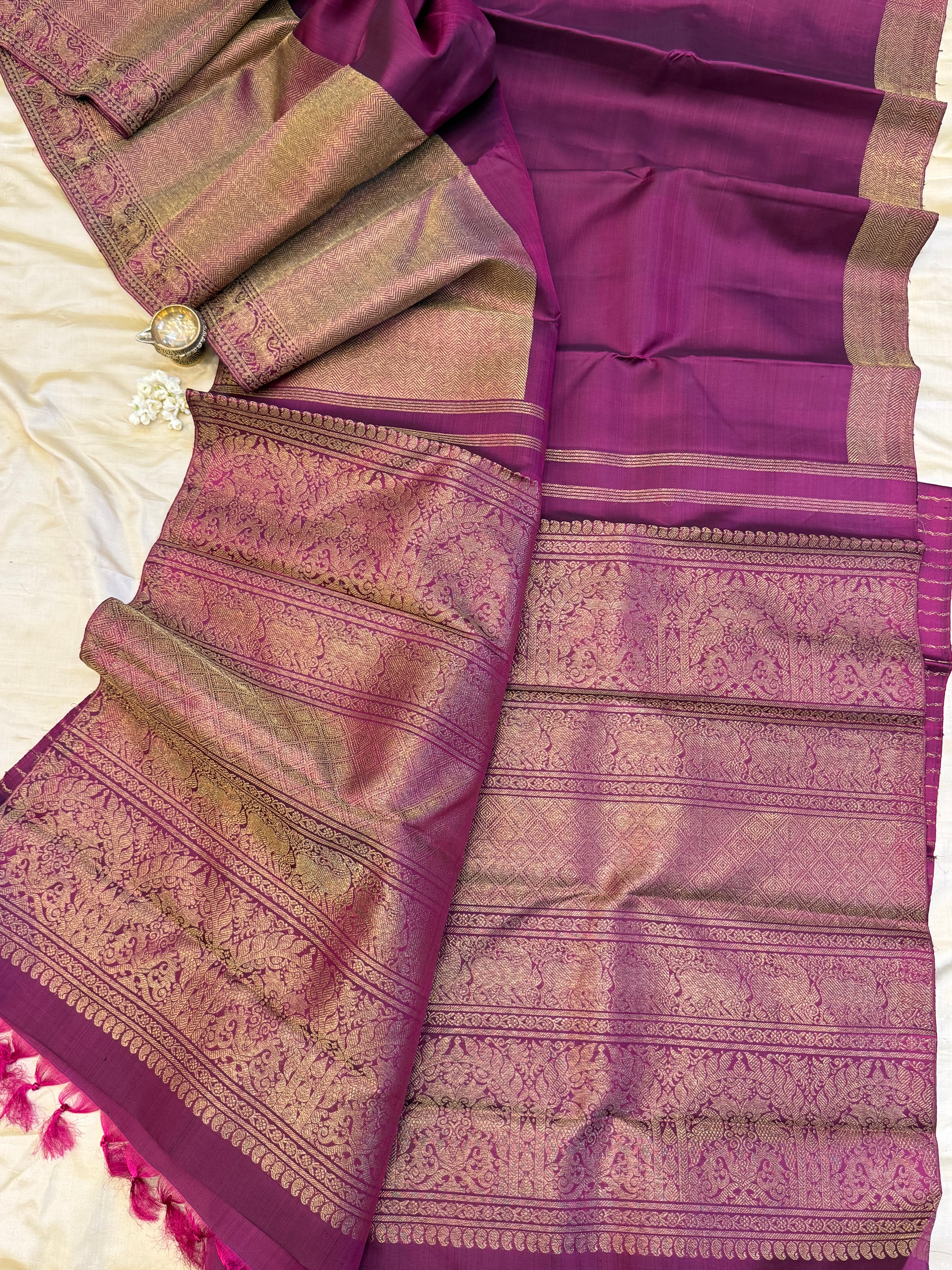 Concept saree - Magenta evening and morning border / kanjipuram silk