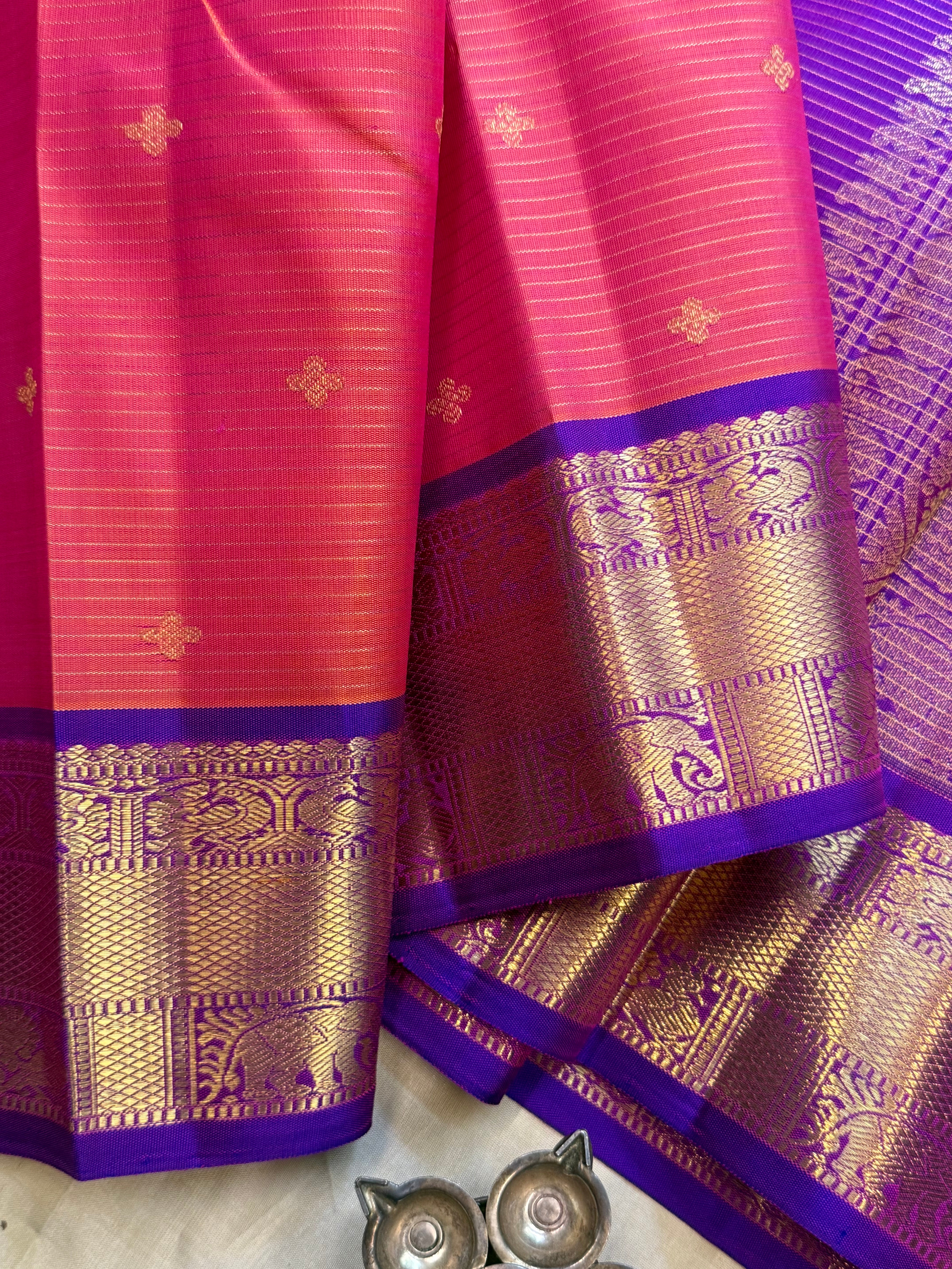 Kanakabaram and purple thanthi Kambi / Kanjipuram silk