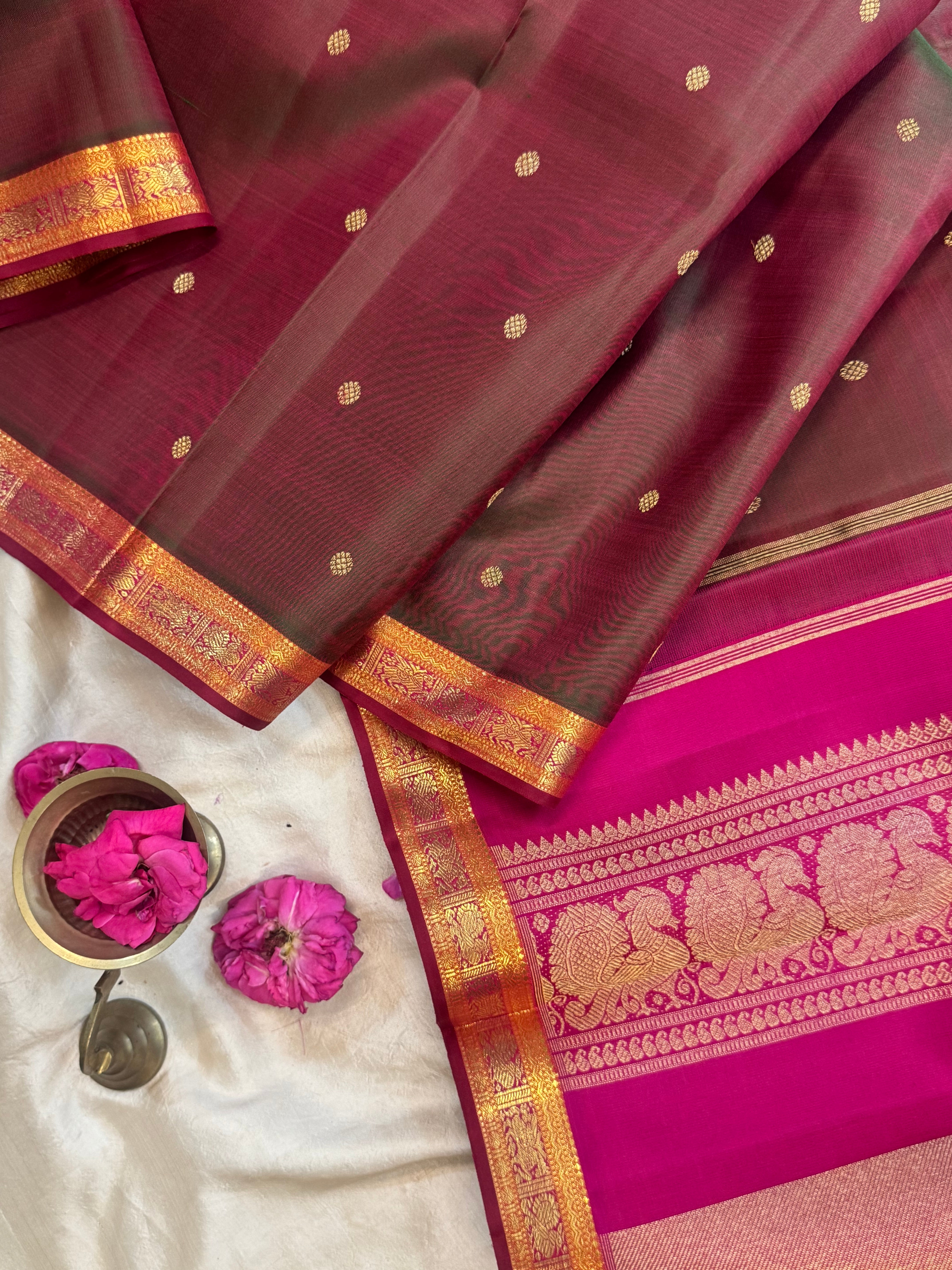 Manthulir small border kanjipuram silk