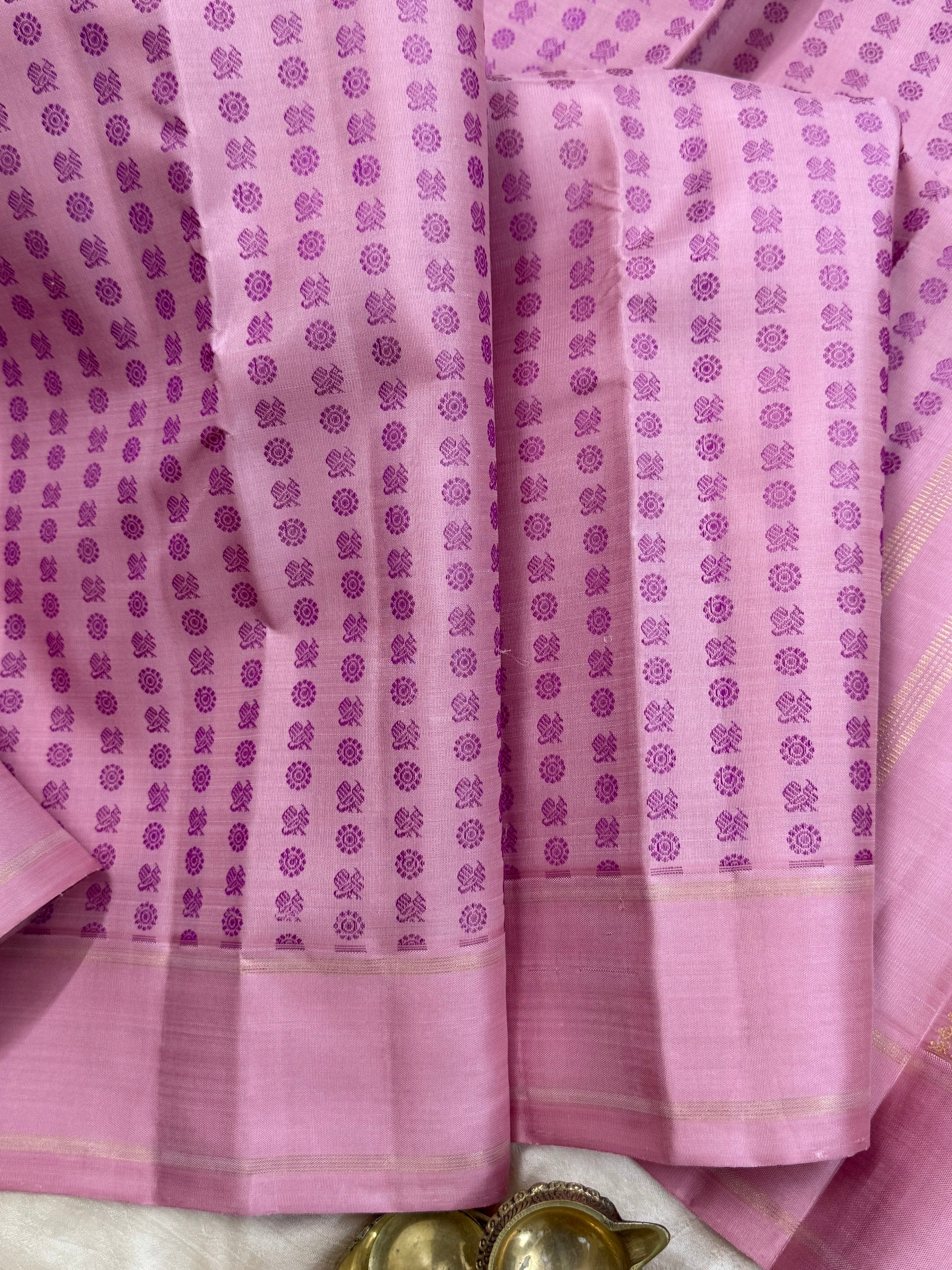 Pink thread butta / Kanjipuram silk
