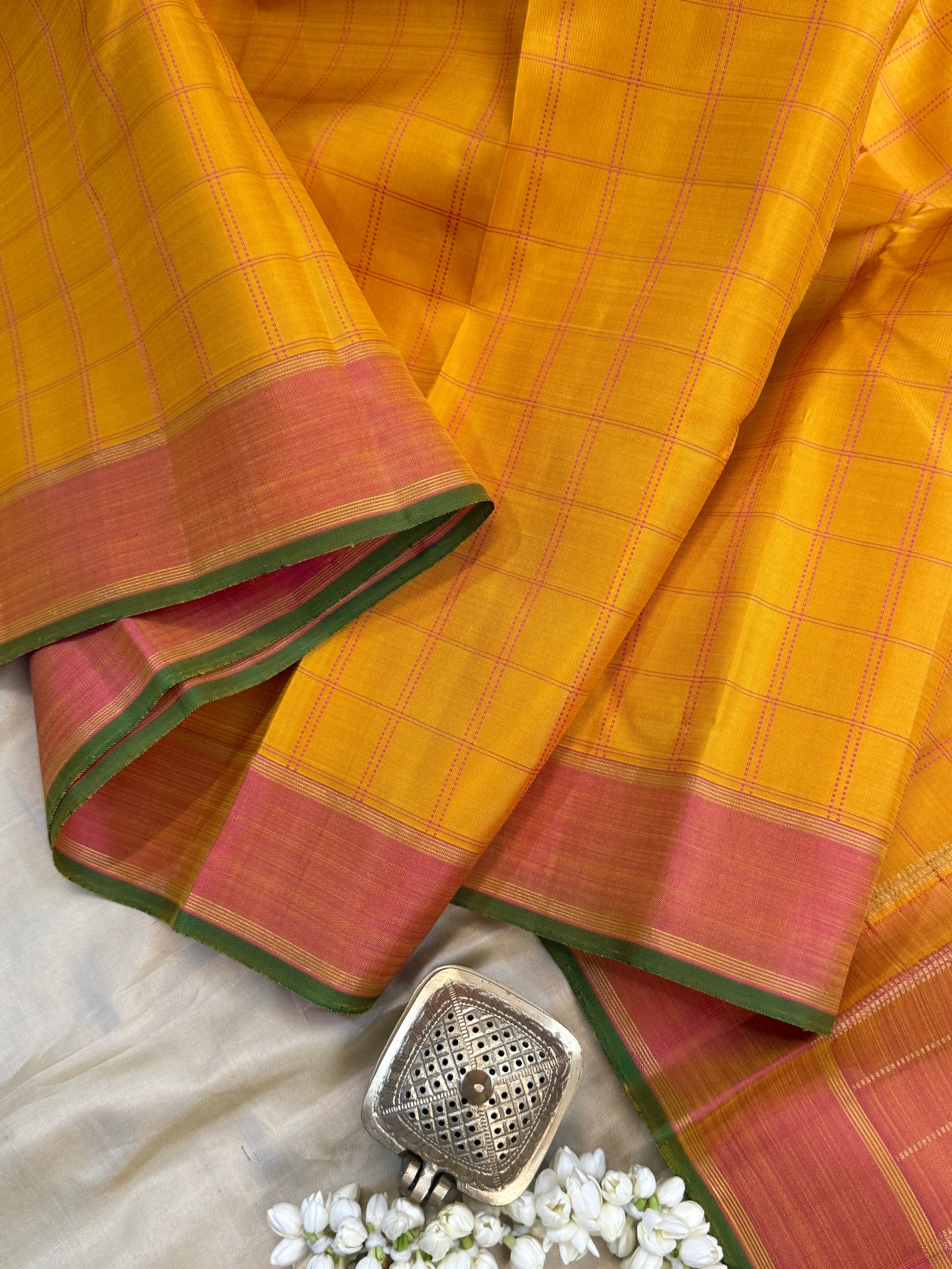 Golden mustard yellow - pink checks/ Kanjipuram silk CL9800