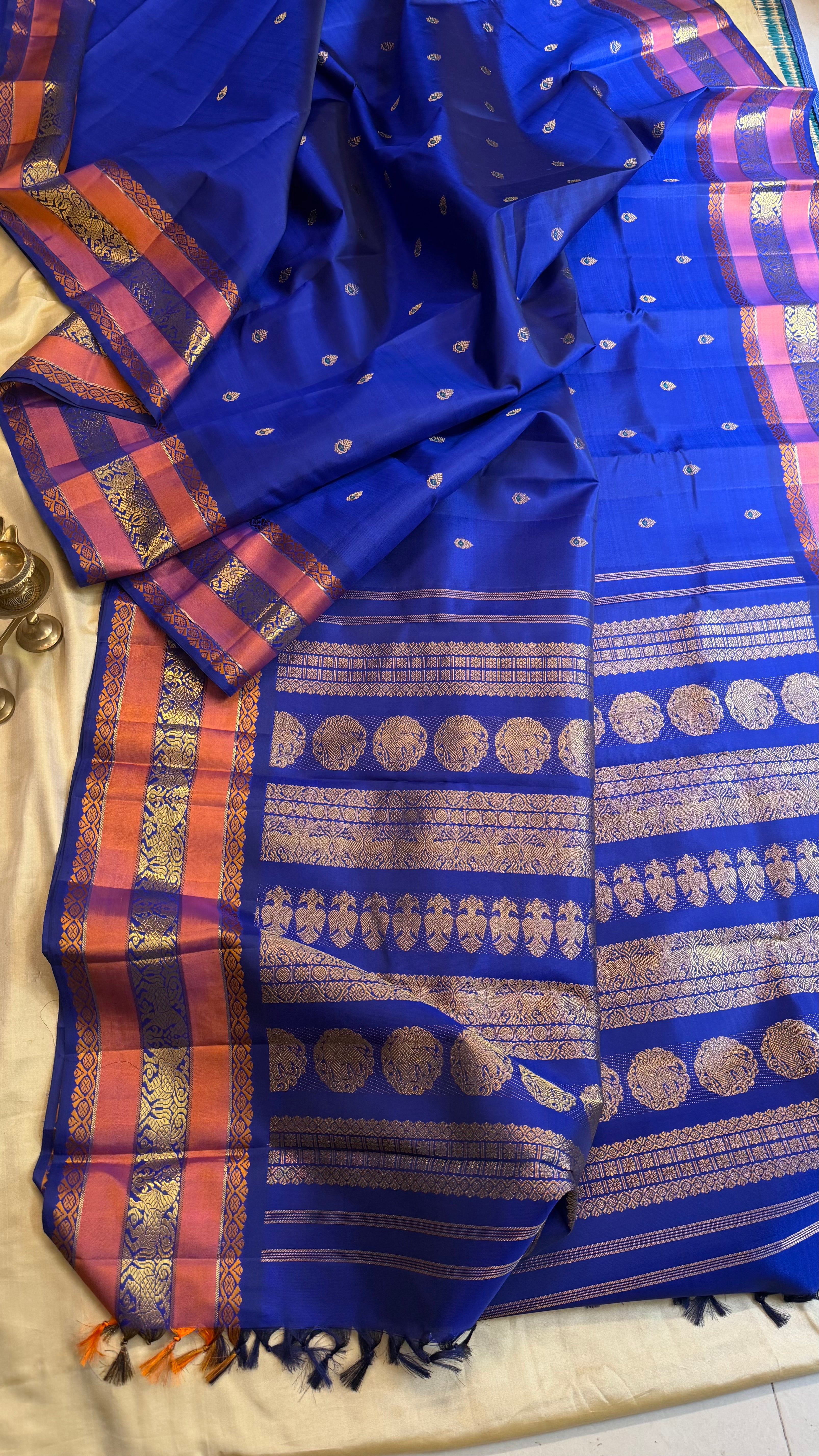 Royal blue horse pet master weaver / Kanjipuram silk