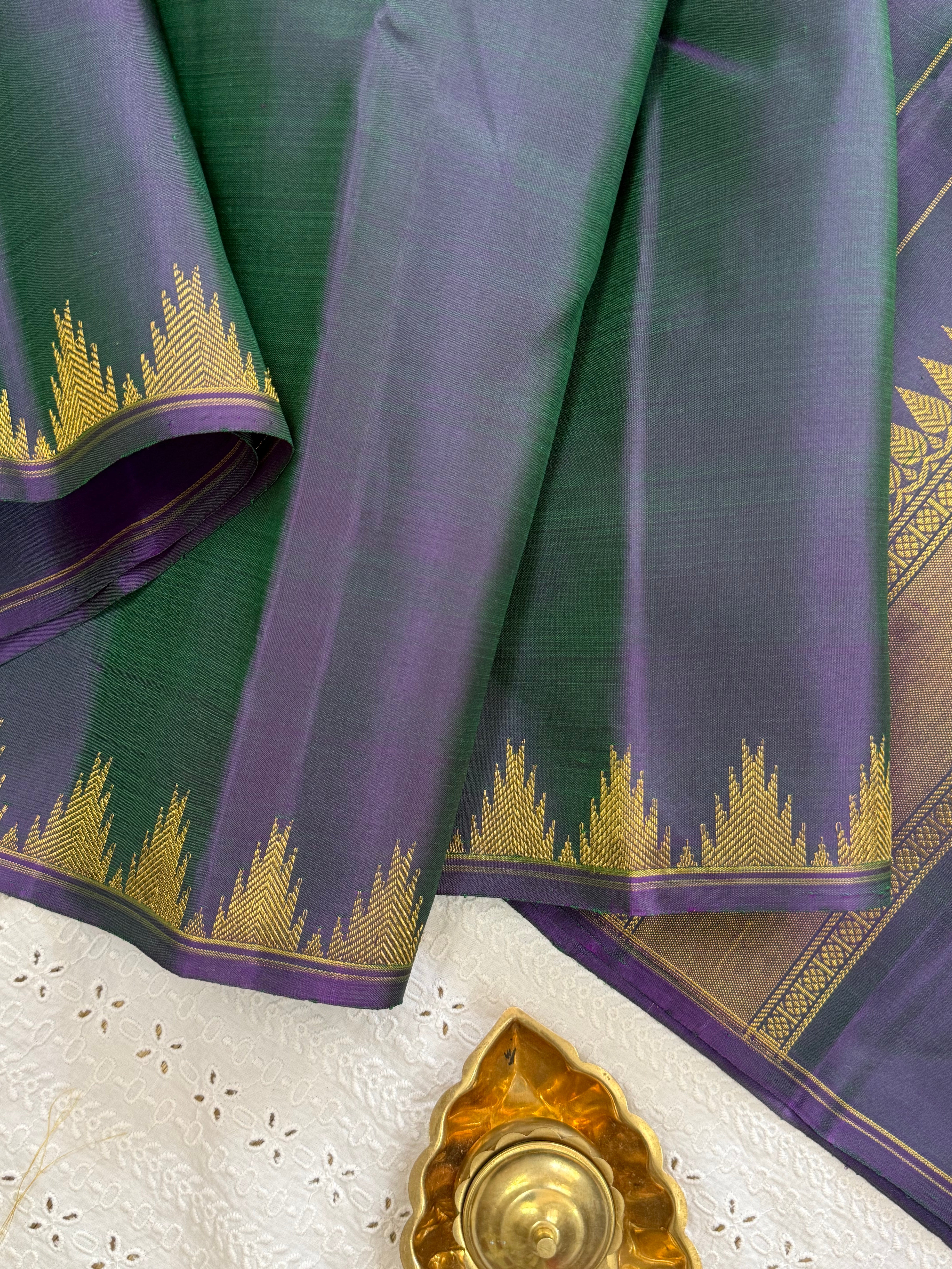 Green shot purple small temple border / Kanjipuram silk CL10143