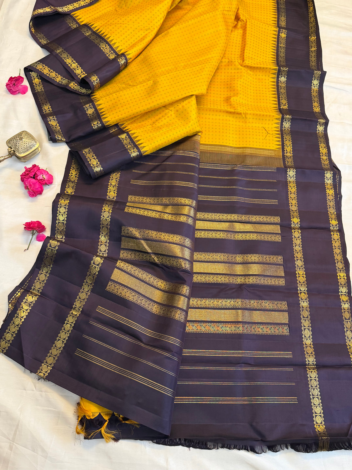 Yellow - Day 1 Navarthri colour pure Zari Kanjipuram silk / plus Butta Korvai