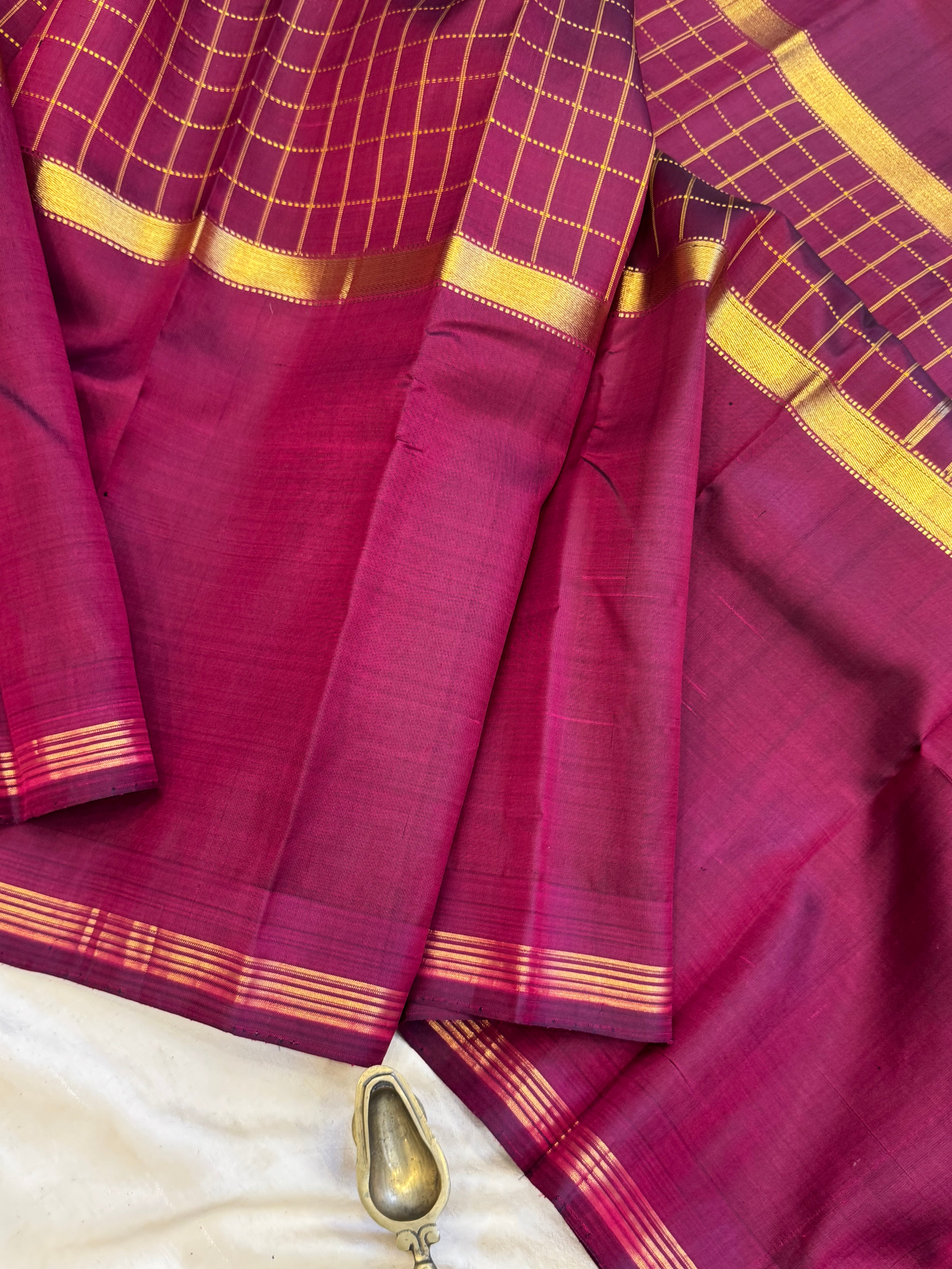 Araku kattam long border/ Arani silk