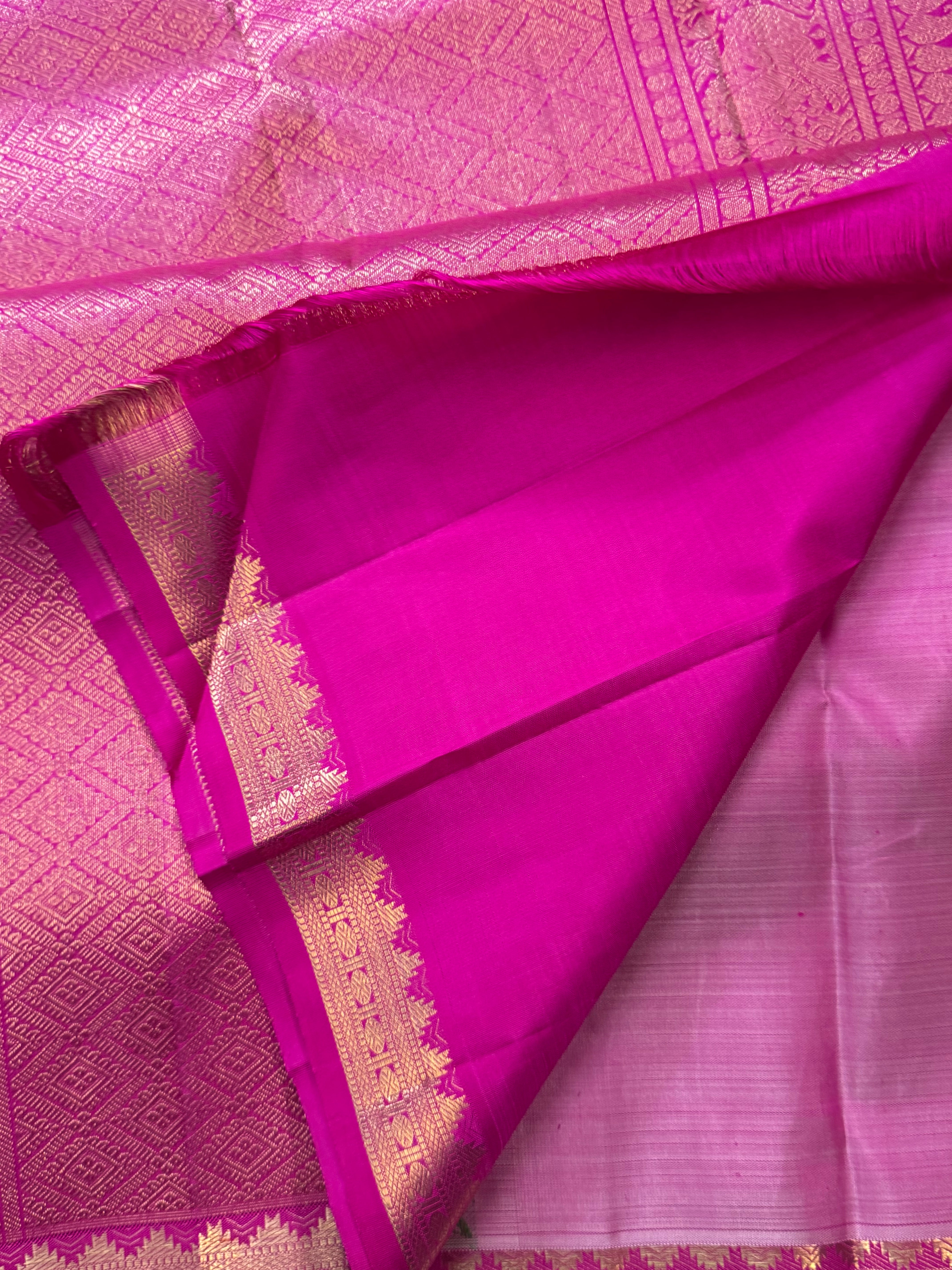 Onion pink vanasingaram : kanjipuram silk