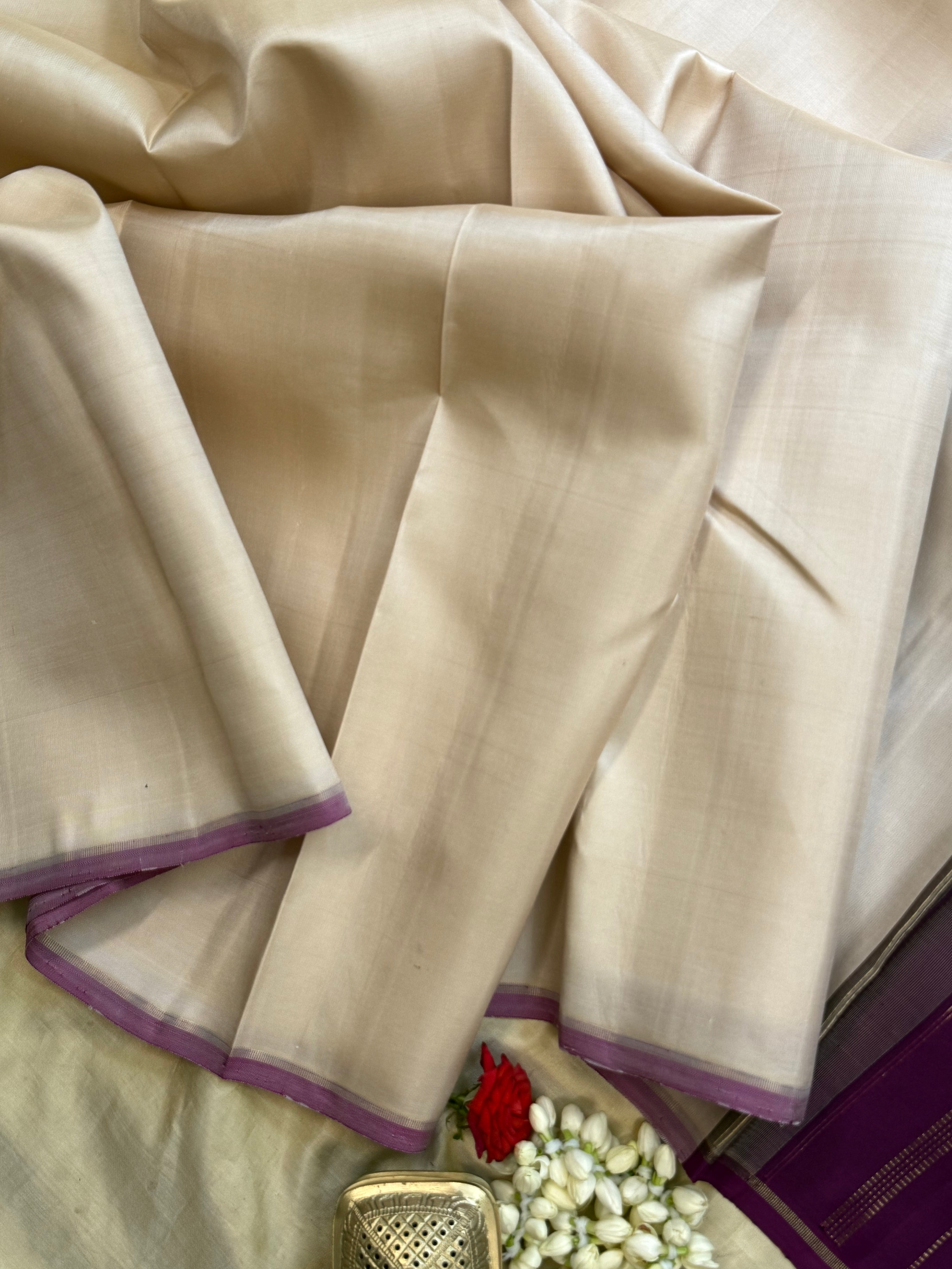 ONAM edit - offwhite and purple borderless / Kanjipuram silk