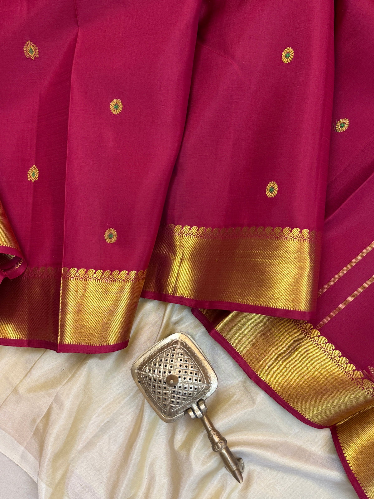 Merron with Meenakari Zari butta/Aarani silk saree 7699