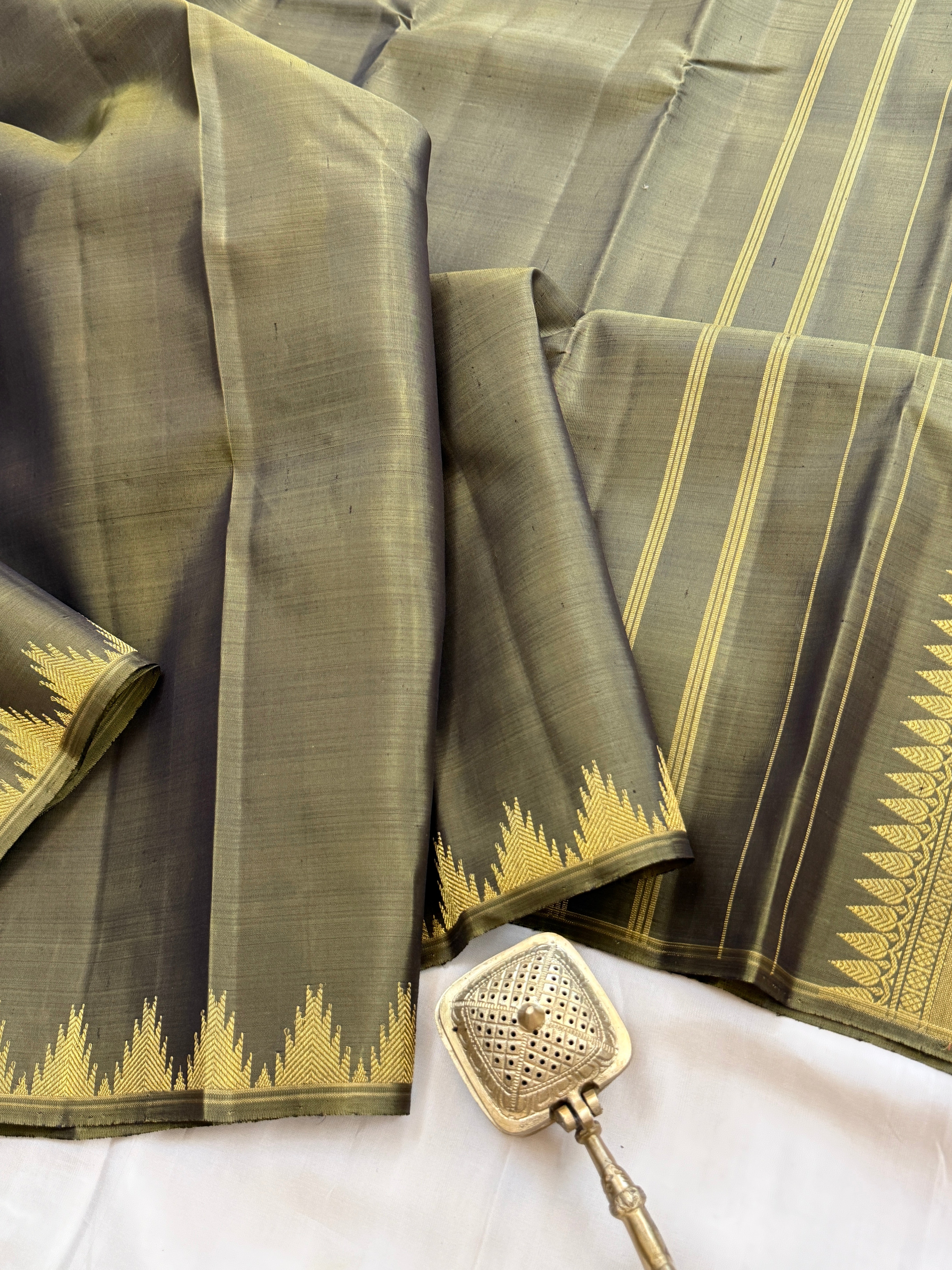 8 Kol / Kanjipuram silk saree clsa 11214
