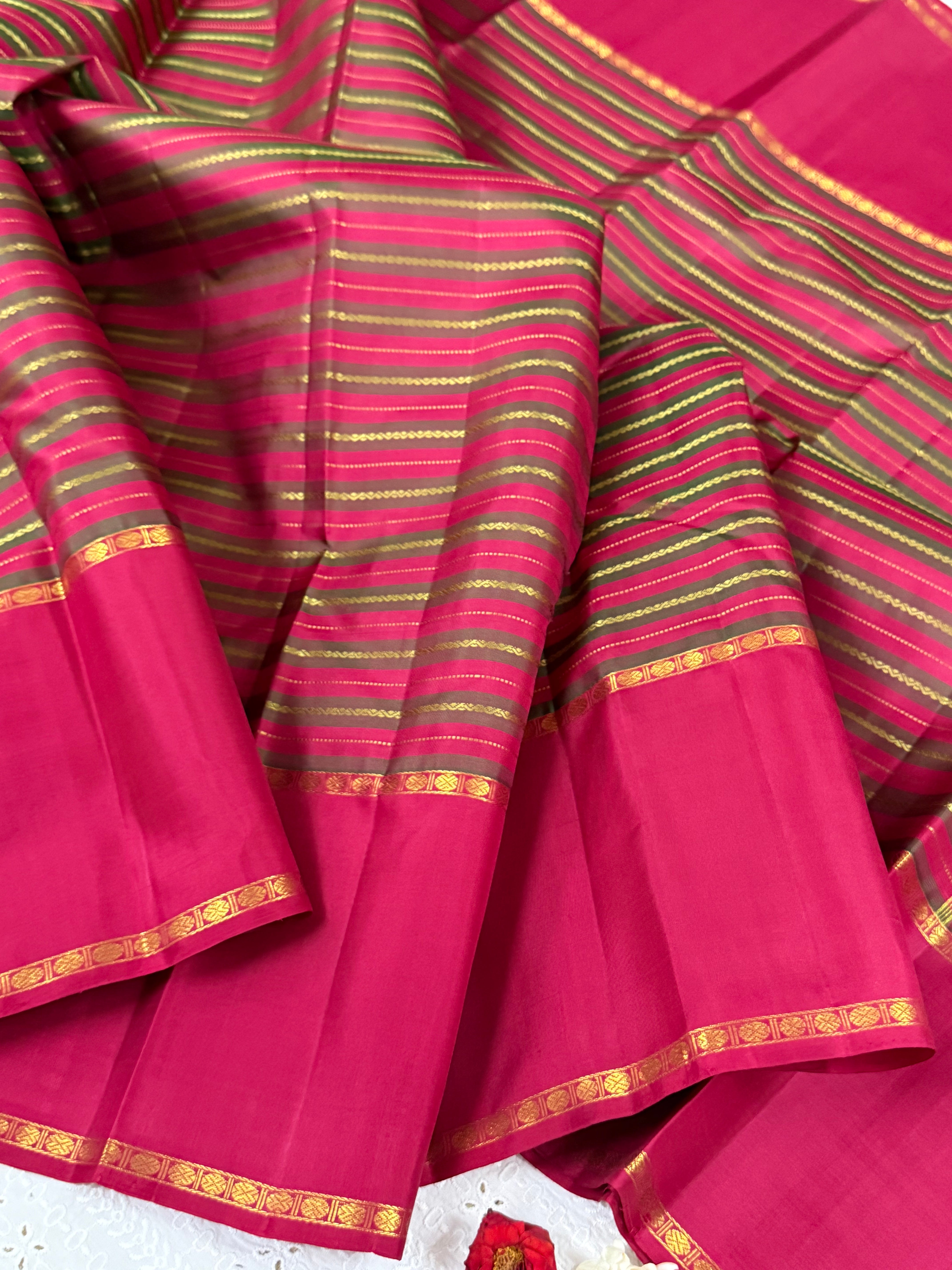 Pinkish red vintage veldhari/ Arani silk