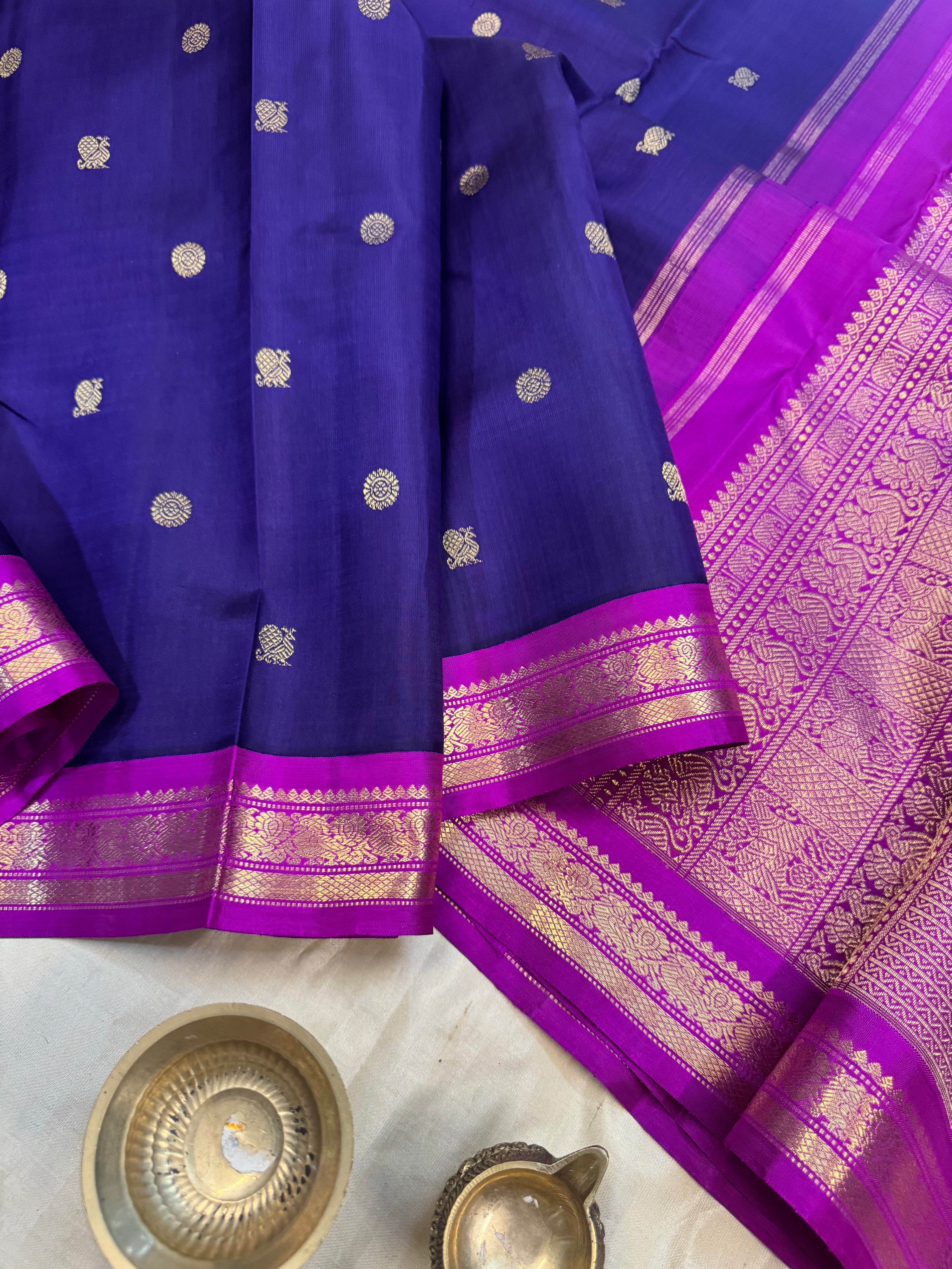 AALAYAM :Deep blue pink border korvai kanjipuram silk
