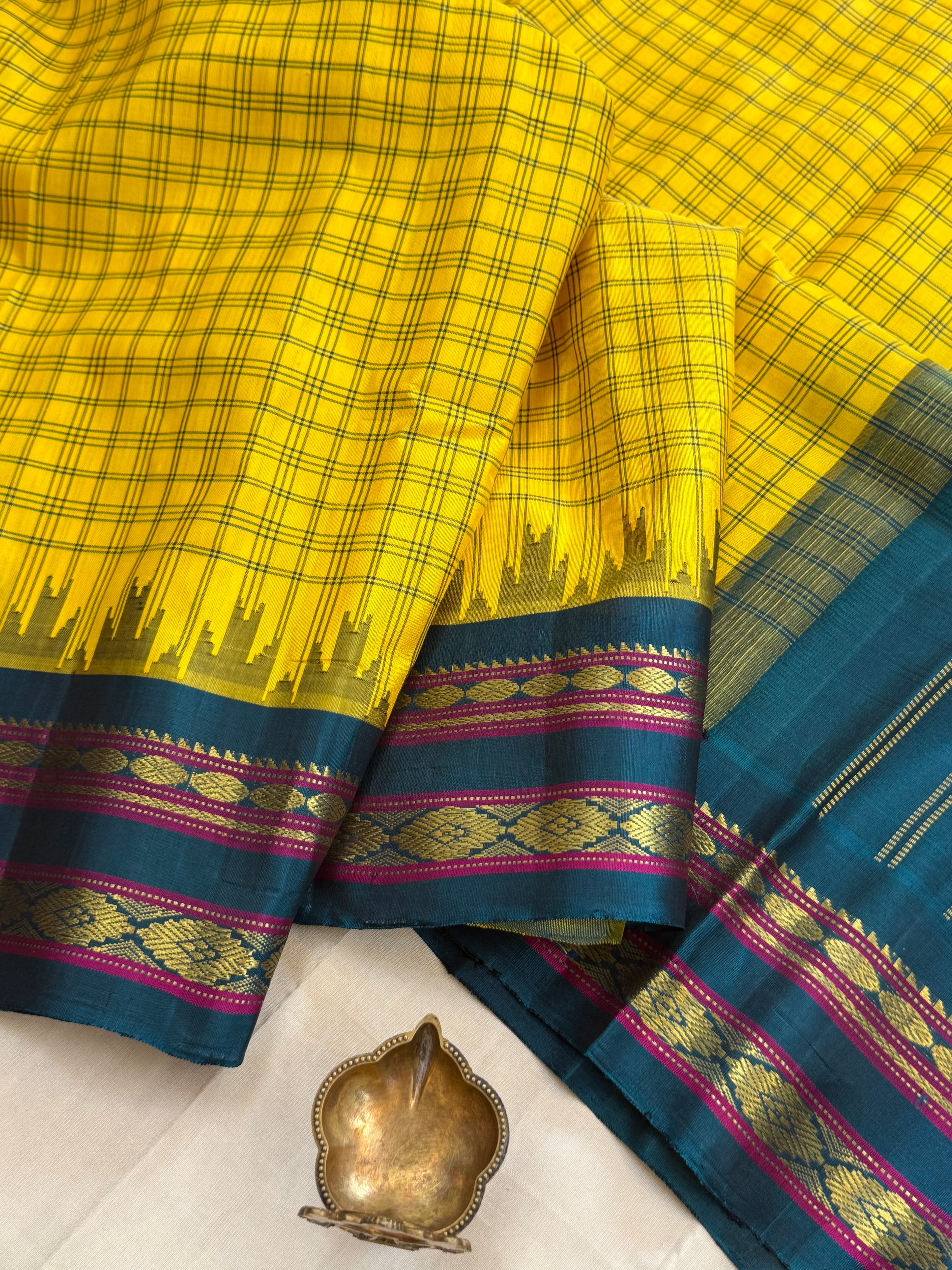 Lemon yellow body checks with teal blue border/ Gadwal silk CLSA11289