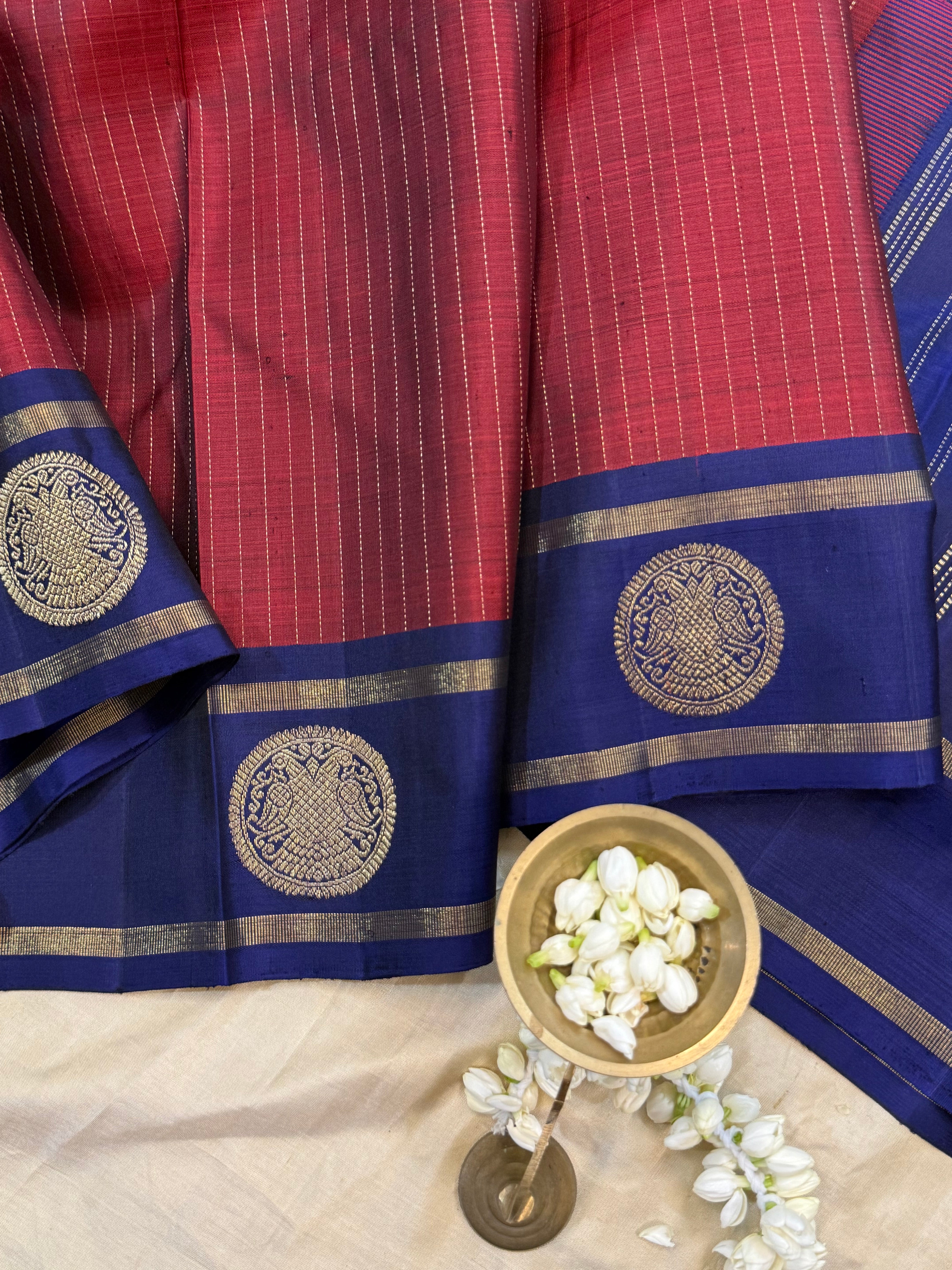 Rust and blue border butta/ Kanjipuram silk