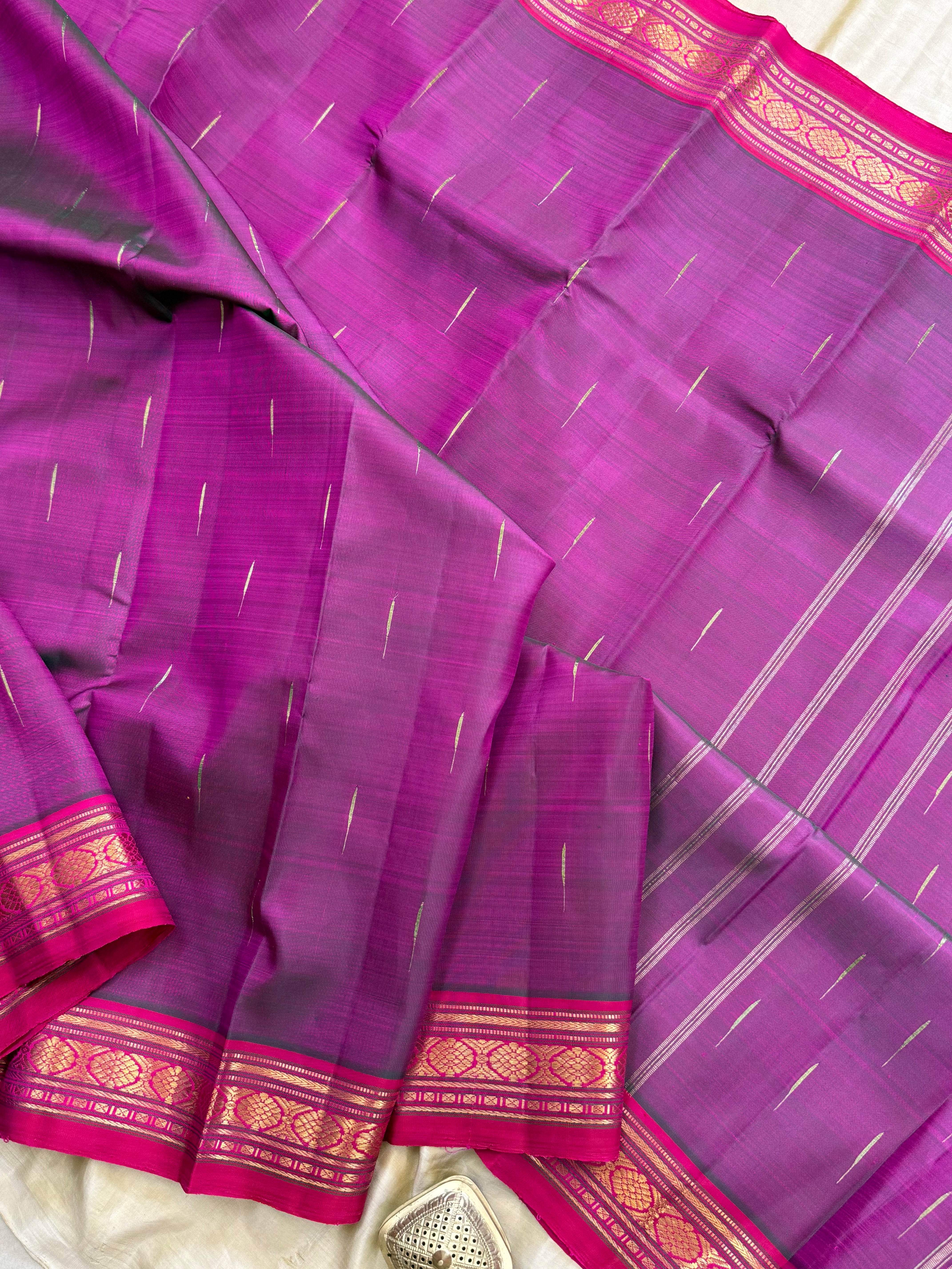 Vadamalli body with rain drop pink border/ Arani silk CLSA9937