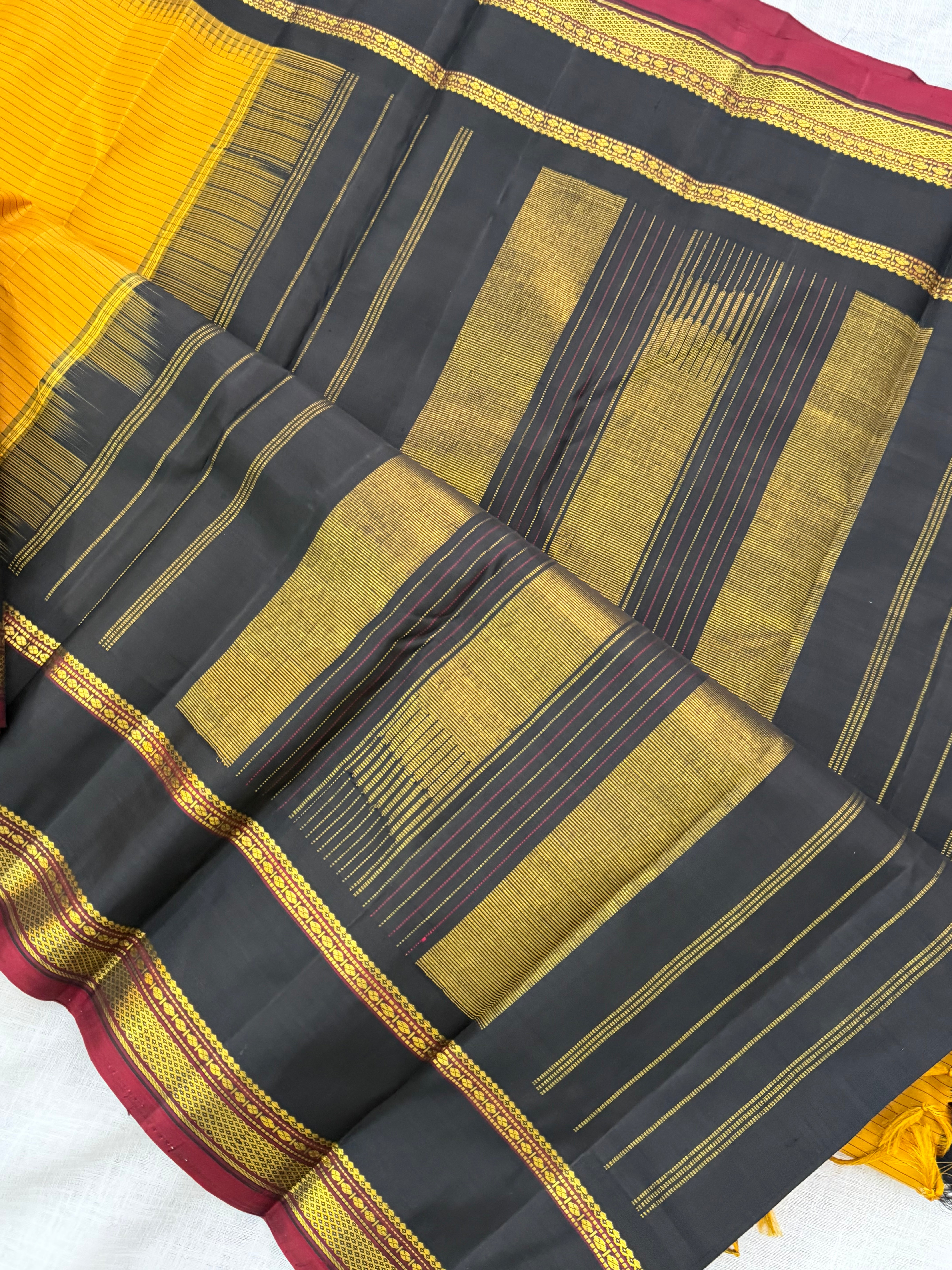 Mustard korvai / Arani silk